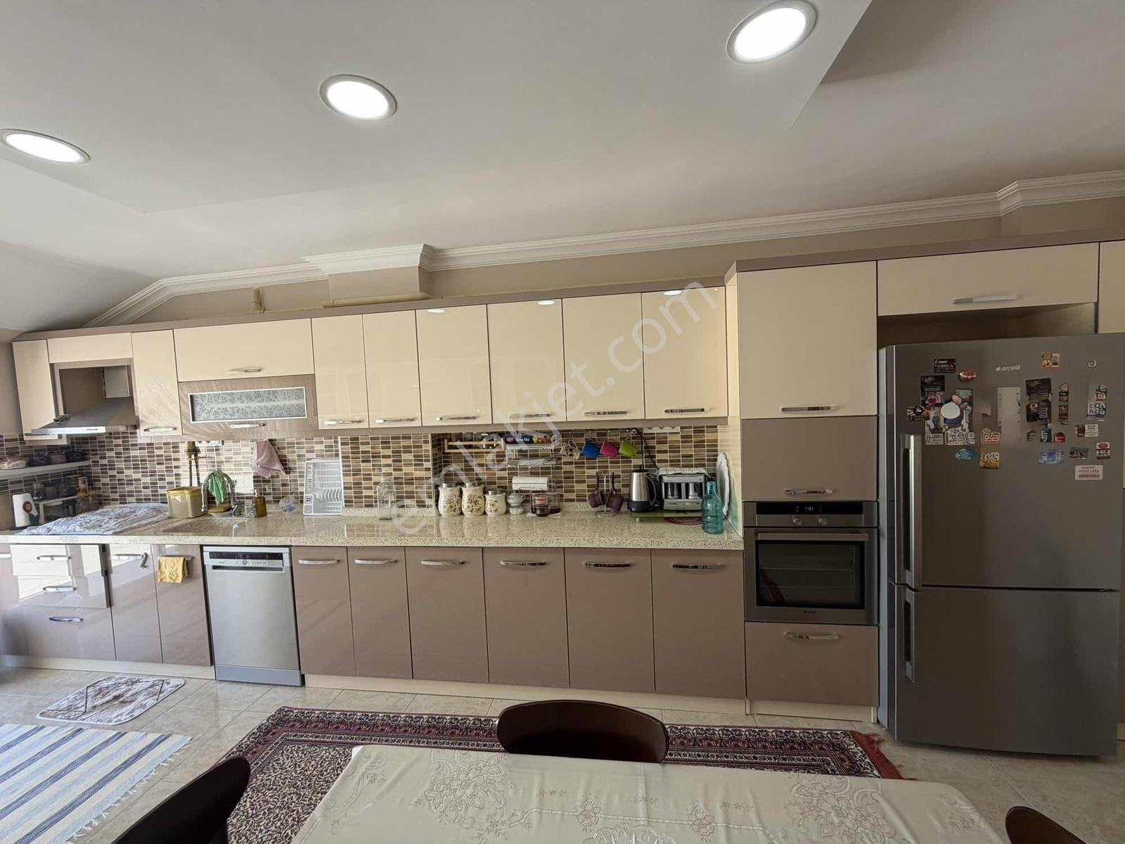 Onmax'tan Kocacami Mahallesinde 3+1 272 M2 Dublex Daire - Görsel 32