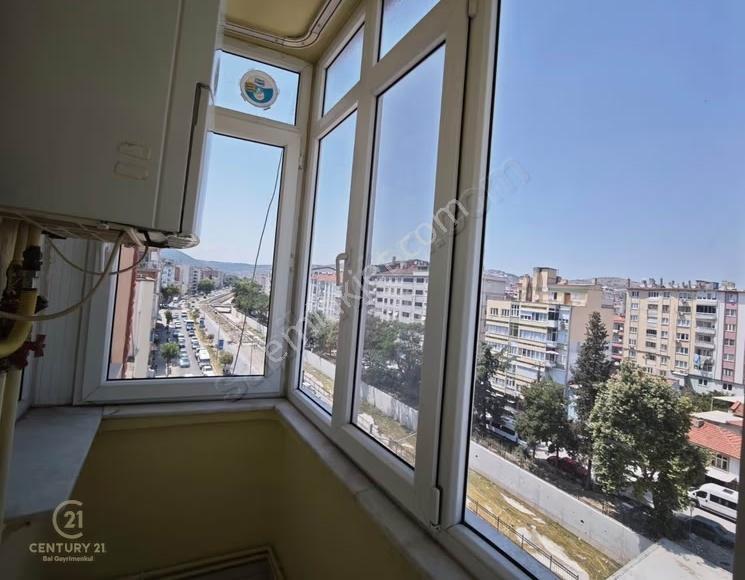 Centruy 21 Bal'dan Yonca Kiralık 3+1 Daire - Görsel 22