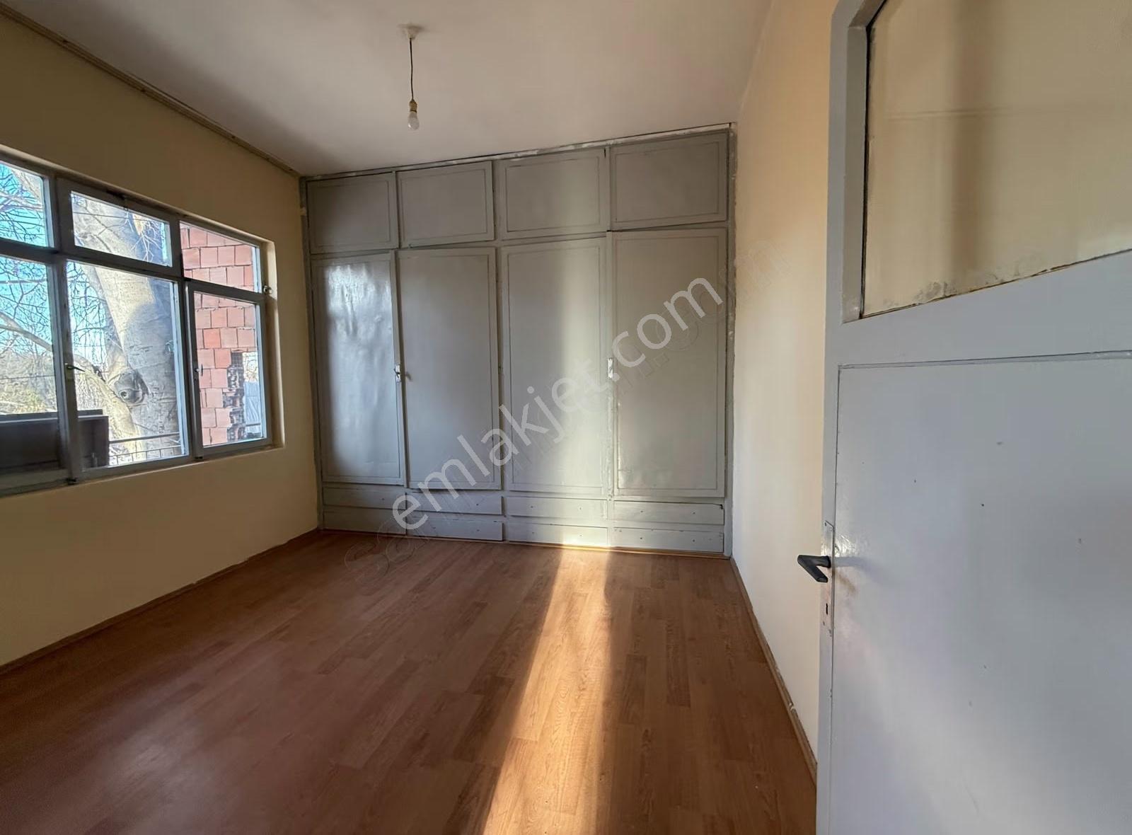 Antalya Çakırlar Zümrütte 2+1 Müstakil Kiralık Daire - Görsel 3