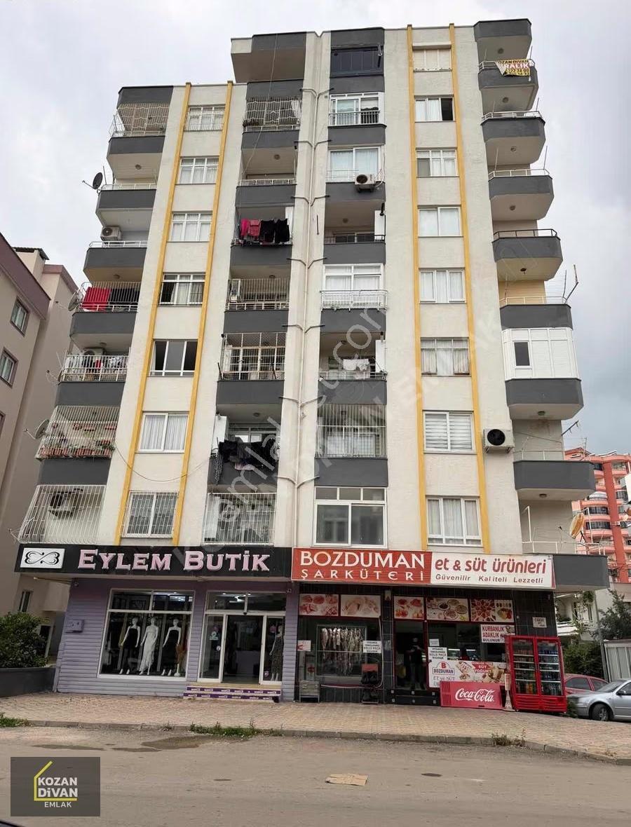 Kozan Divan Emlak'tan Göç Yolunda Kapalı Mutfak 3+1