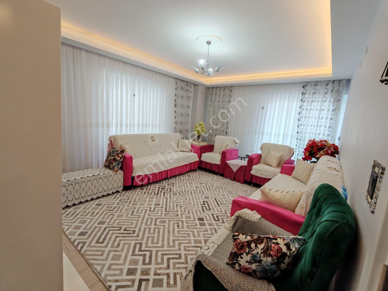 Satılık 3+1 150m2 Geniş Ve Ferah - Ebeveyn Banyolu - Çift Balkon - Görsel 9