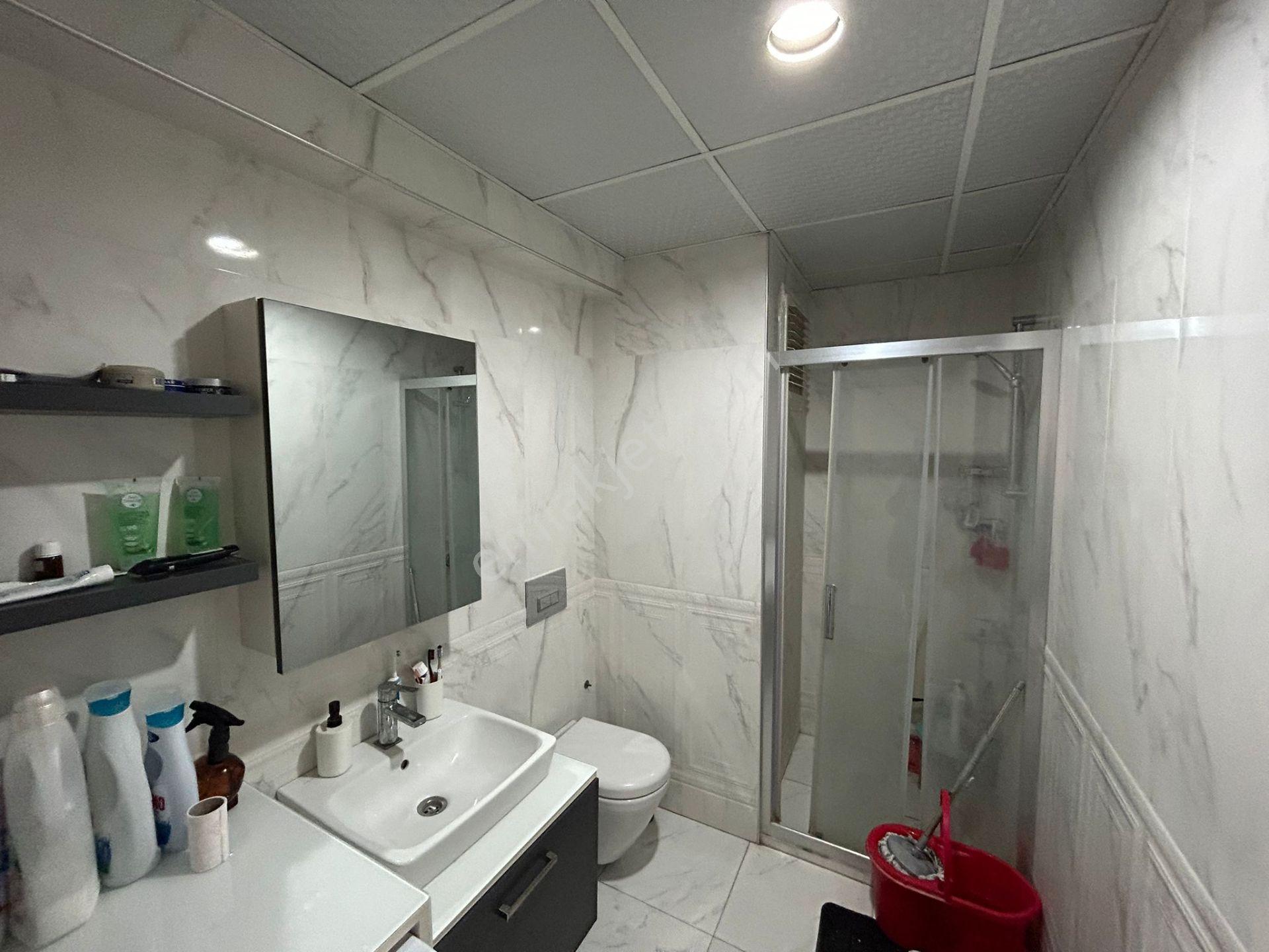 İzmir Çiğli Marka 333 Sitesi 2+1 Eşyalı Ara Kat Daire - Görsel 9