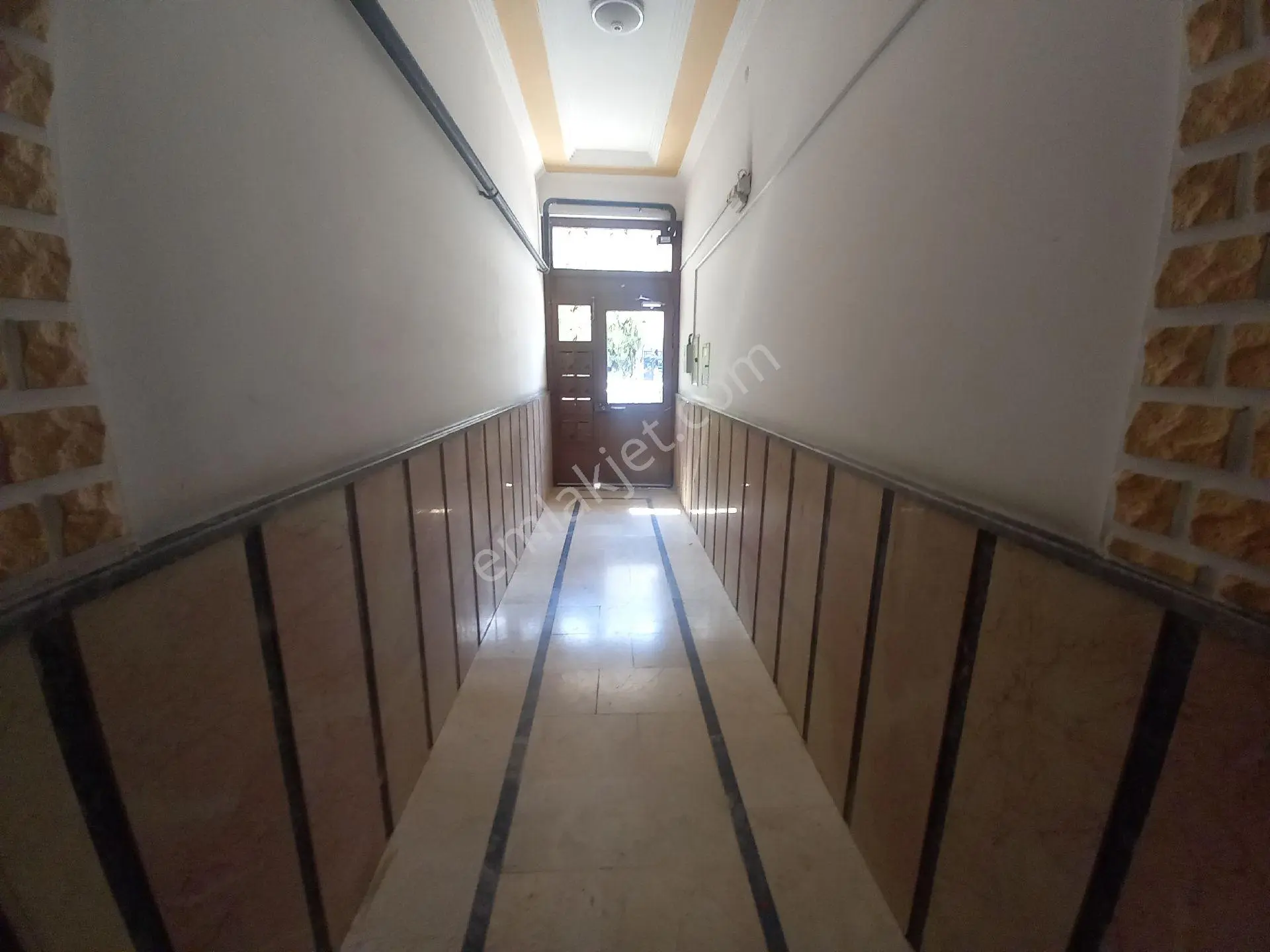 Piyade Mah 3+1 Ara Katta Fuul Yapılı Salon Bağımsız - Görsel 4