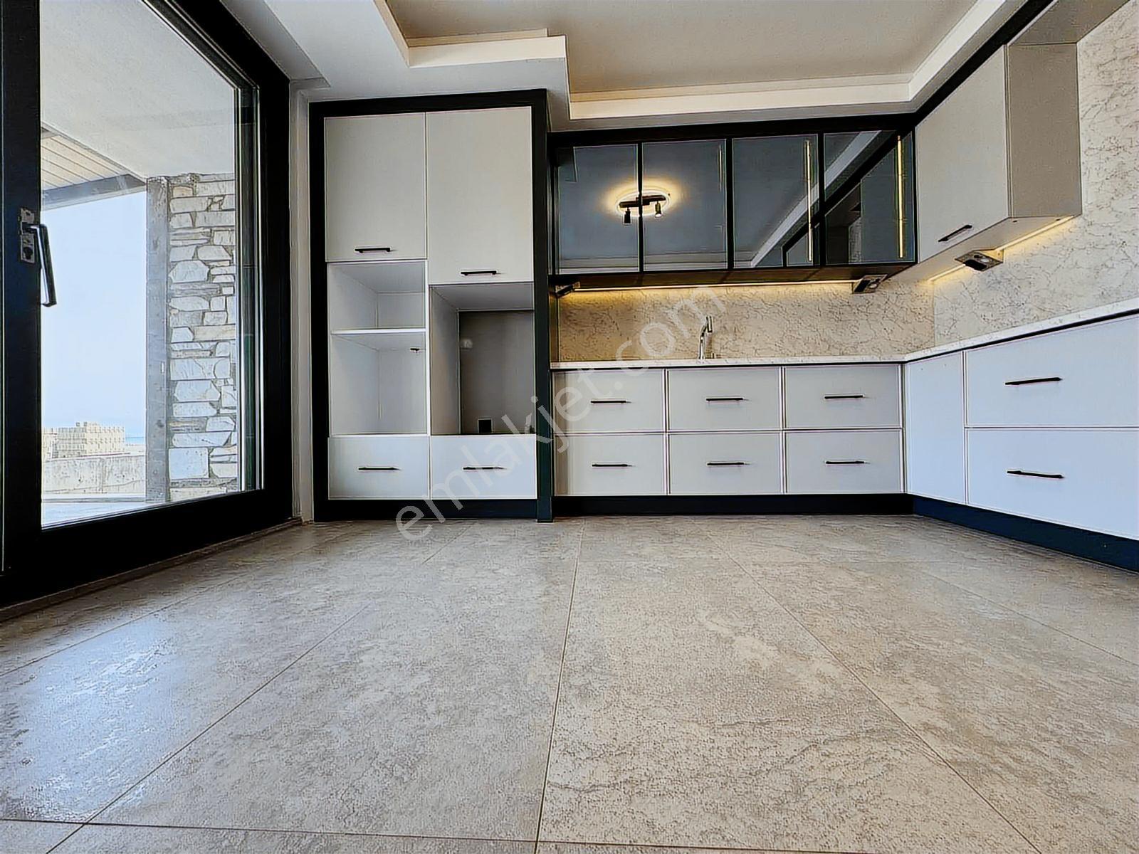 Avcı'dan Tek Yetki 4+1 300m2 Net Denize Sıfır Villa/ikinci Sıra - Görsel 18