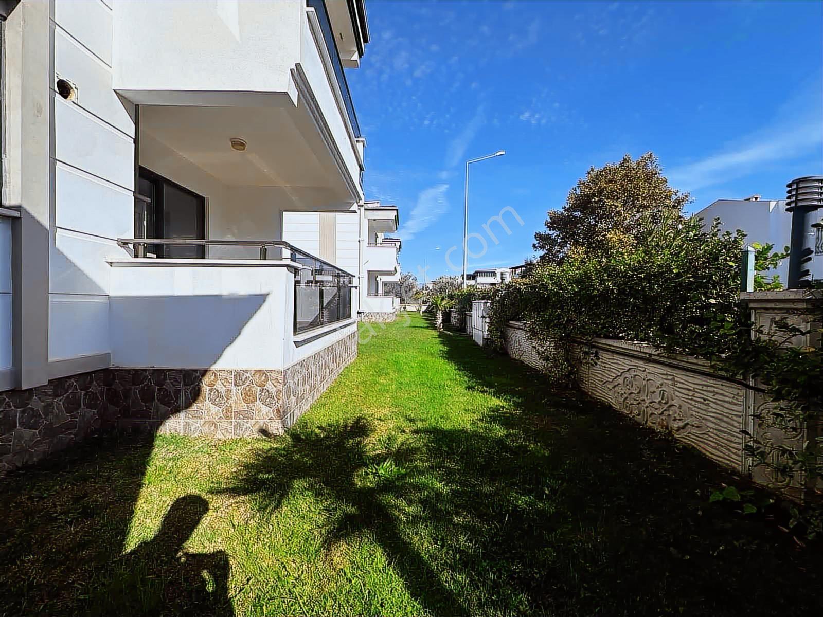 Avcı'dan Yolun Altı Denize 100 Mt Havuzlu Sıfır Villa - Görsel 13