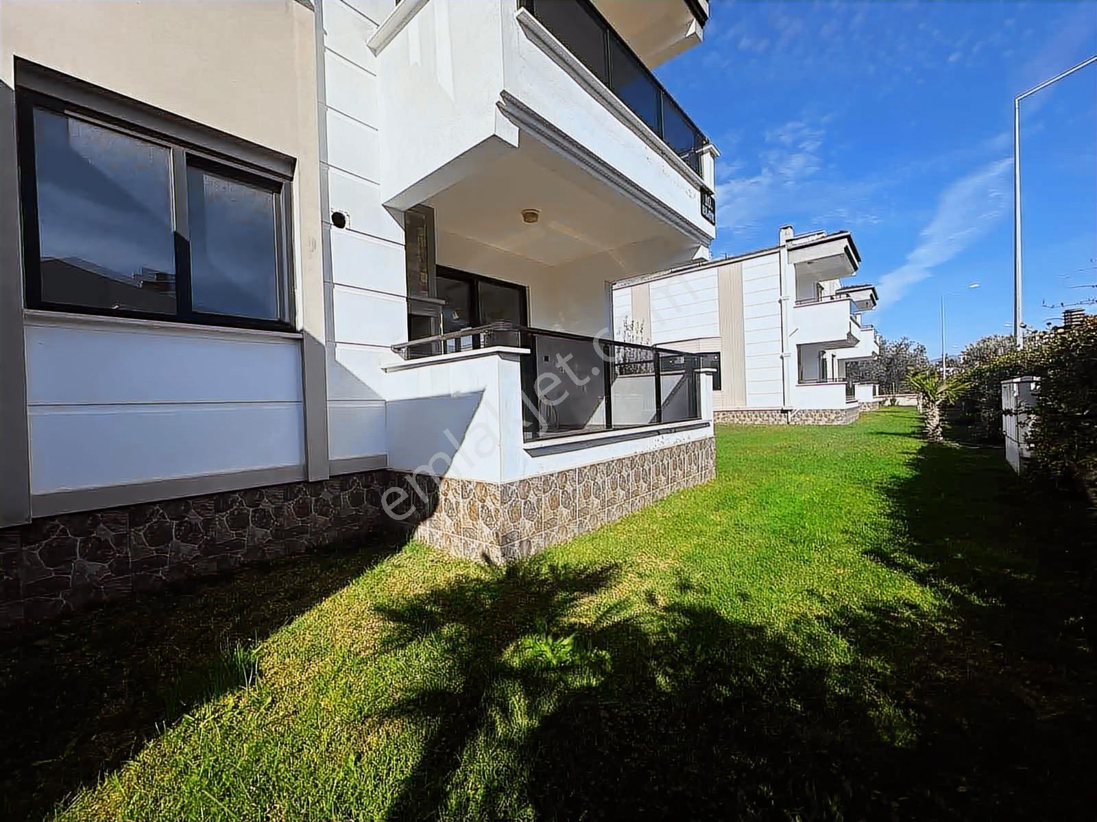Avcı'dan Yolun Altı Denize 100 Mt Havuzlu Sıfır Villa - Görsel 15