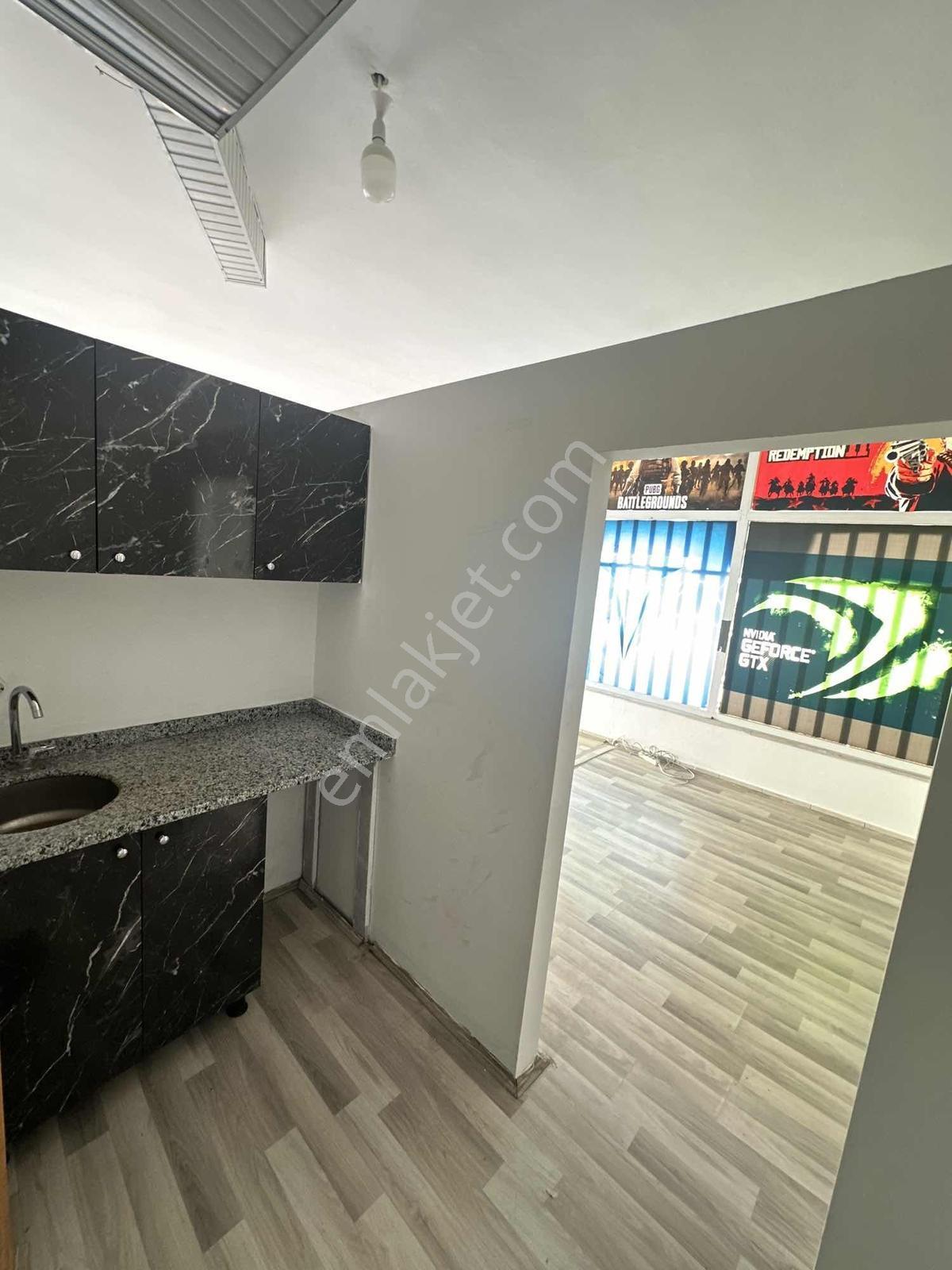 Alanya Merkez'de 75 M2 Kiralık Dükkan - Görsel 13