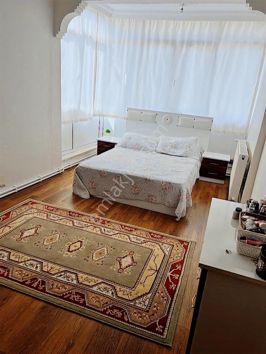 Şile'de Merkezi Lokasyonda Öğrenciye 10 Aylık 4+2 Kiralık Villa - Görsel 16