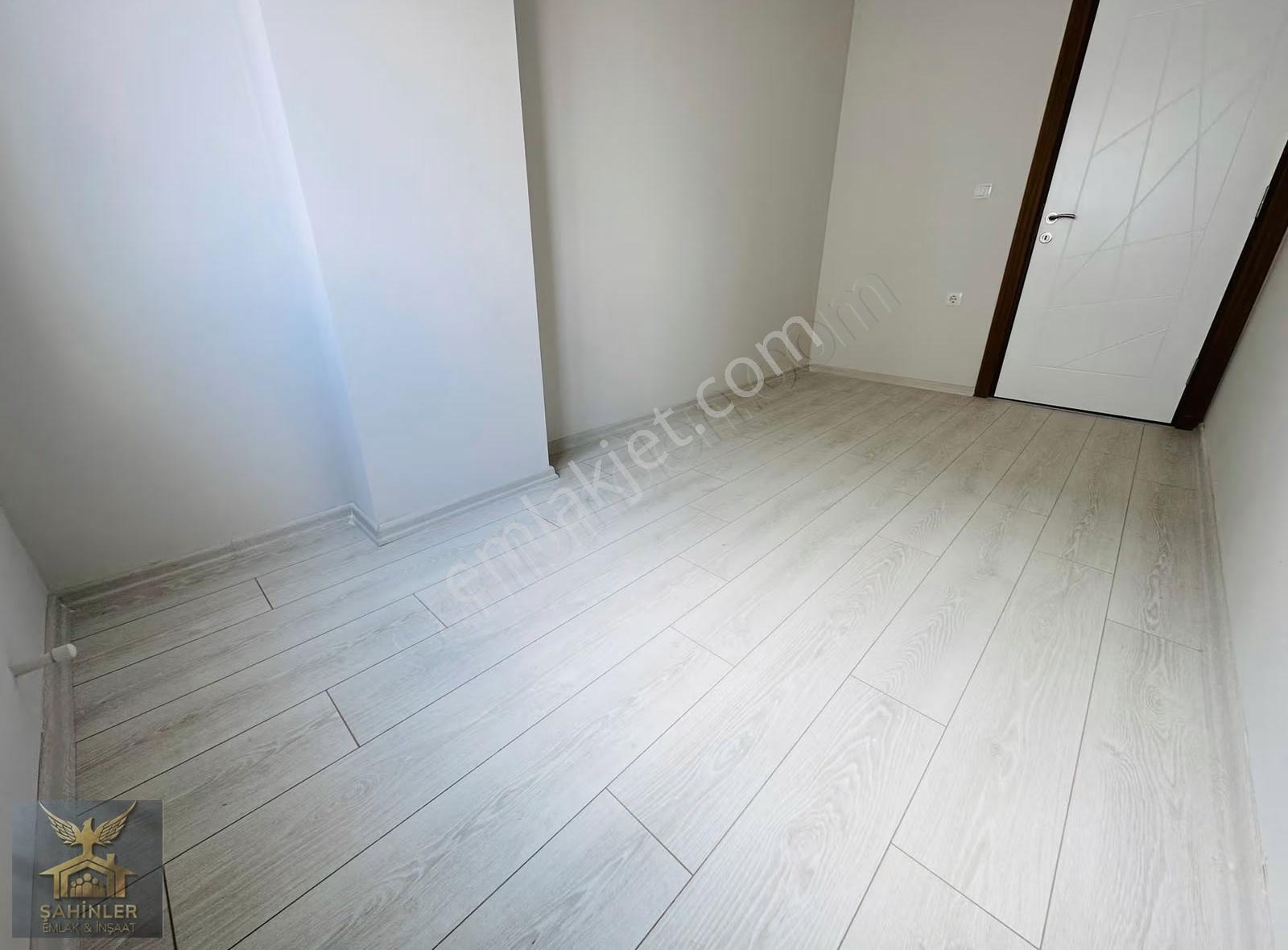 Katta Sıfır İskanlı Asansörlü Çift Balkonlu 2+1 105m2 Daire - Görsel 32
