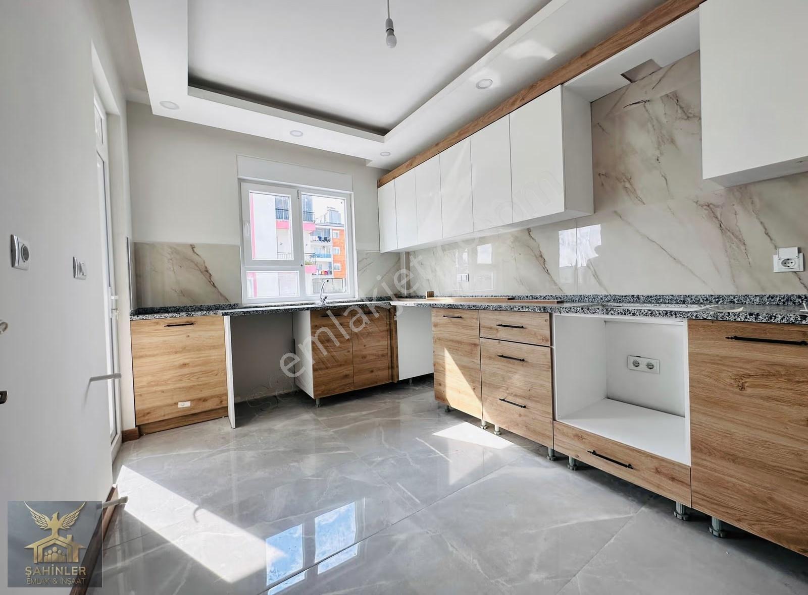 Katta Sıfır İskanlı Asansörlü Çift Balkonlu 2+1 105m2 Daire - Görsel 8