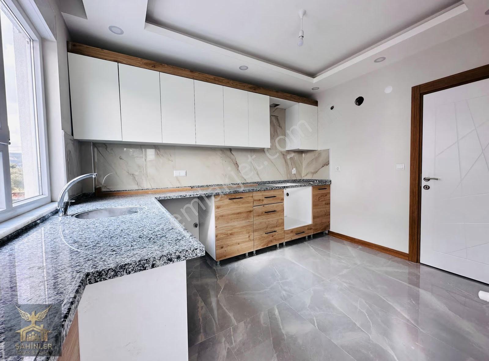 Katta Sıfır İskanlı Asansörlü Çift Balkonlu 2+1 105m2 Daire - Görsel 6