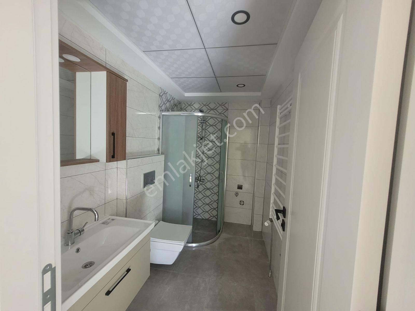 Osmangazi Mah.kiralık 4+0 Lüx Daire - Görsel 13