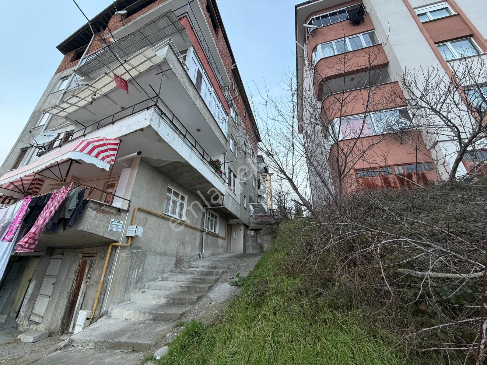 Bartın'da Satılık 2+1 Daire, 90 M², Kilerli, Cam Balkonlu - Görsel 5