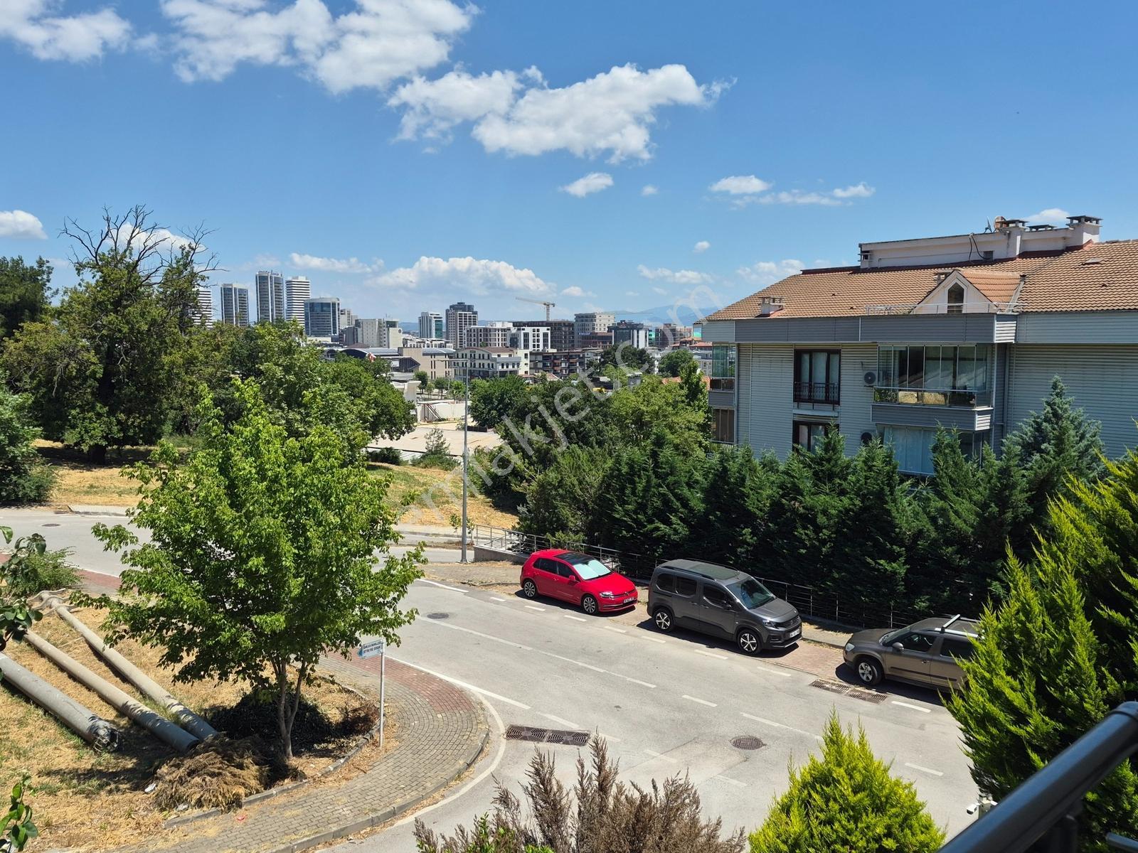 Remax Advantage Den Nilüfer/çamlıca Da Kiralık 3+1 Ferah Daire - Görsel 35