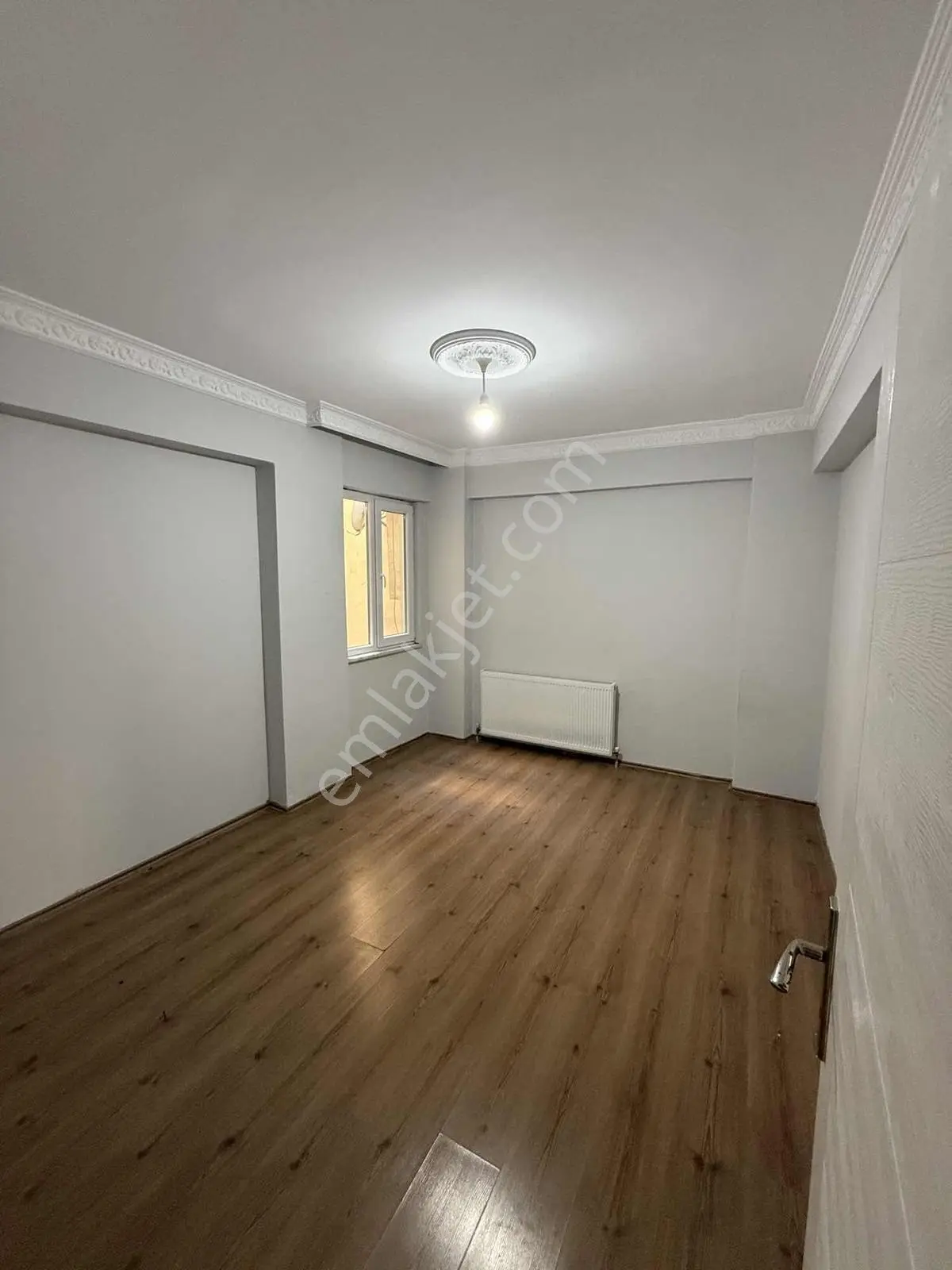 Şehir Merkezinde 2+1 110 M2 Kiralık Daire - Görsel 8