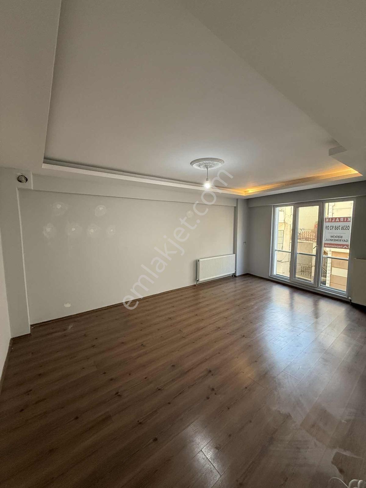 Şehir Merkezinde 2+1 110 M2 Kiralık Daire