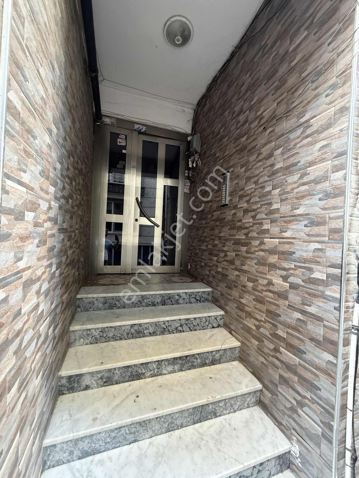 Şehir Merkezinde 2+1 110 M2 Kiralık Daire - Görsel 11