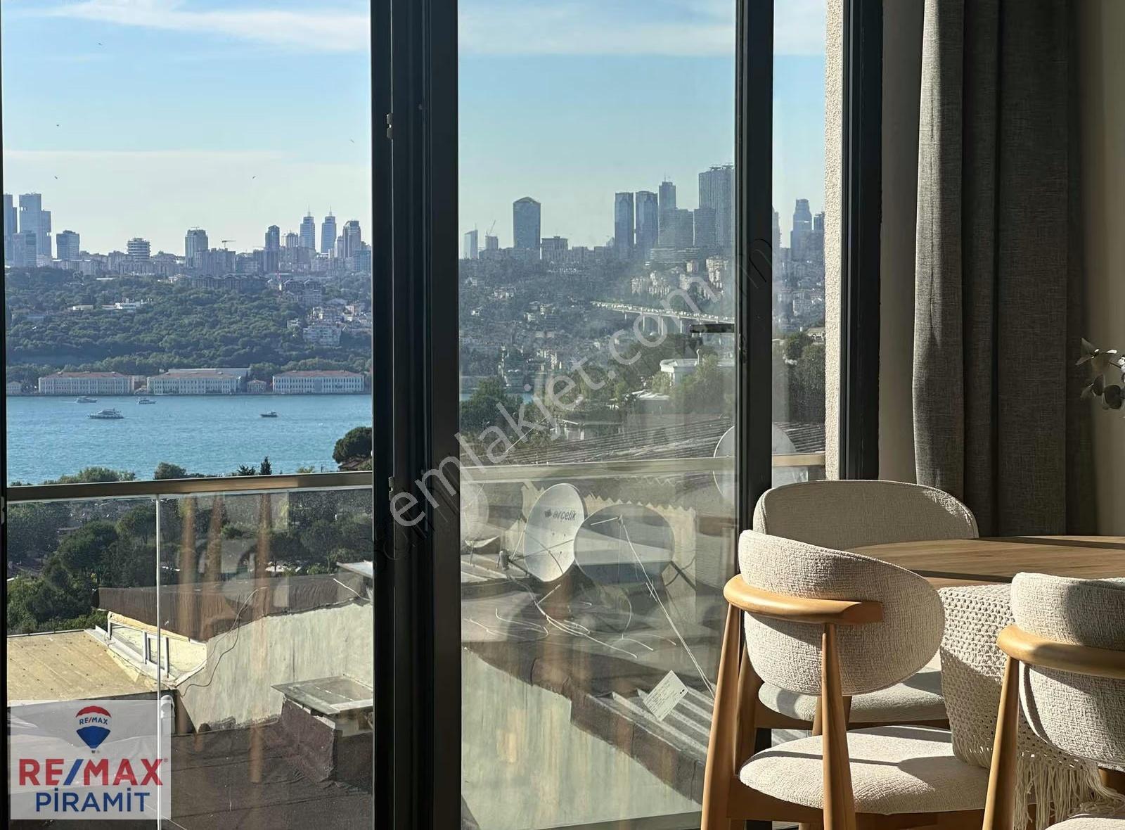 İcadiyede Boğaz Manzaralı Satılık 2+1 Daire