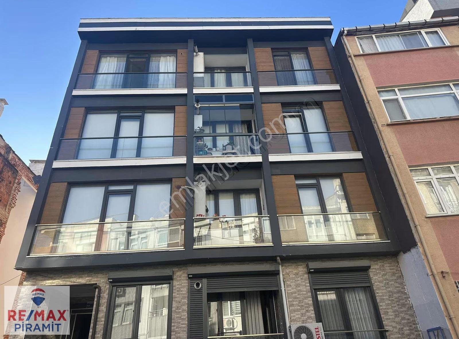 İcadiyede Boğaz Manzaralı Satılık 2+1 Daire - Görsel 21