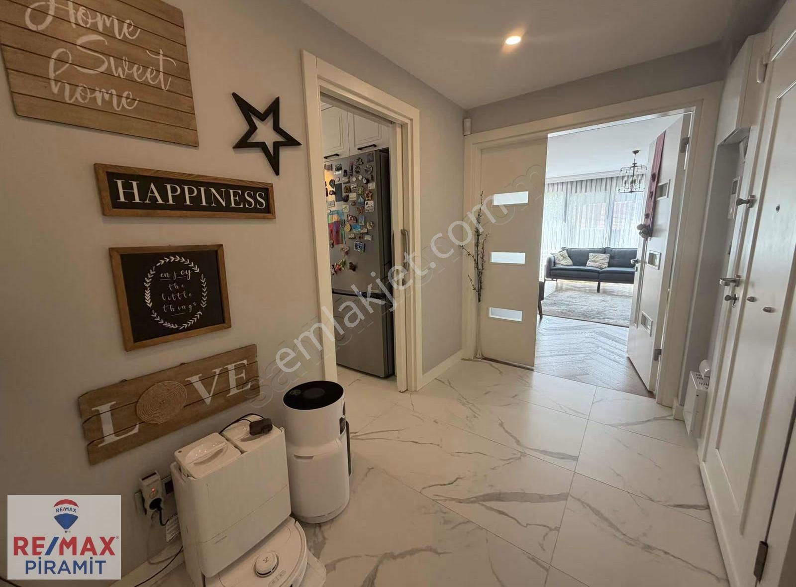 Acıbadem Yaprak Sokak'ta Emsalsiz Güzellikte Kiralık 3+1 Daire - Görsel 8