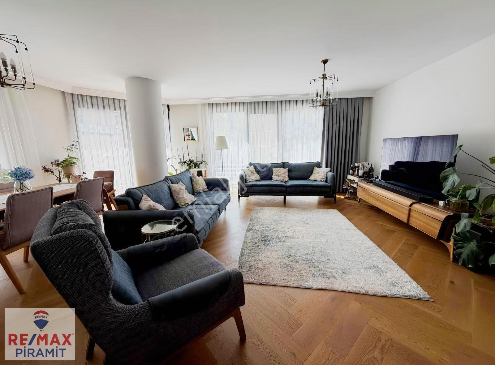 Acıbadem Yaprak Sokak'ta Emsalsiz Güzellikte Kiralık 3+1 Daire - Görsel 29