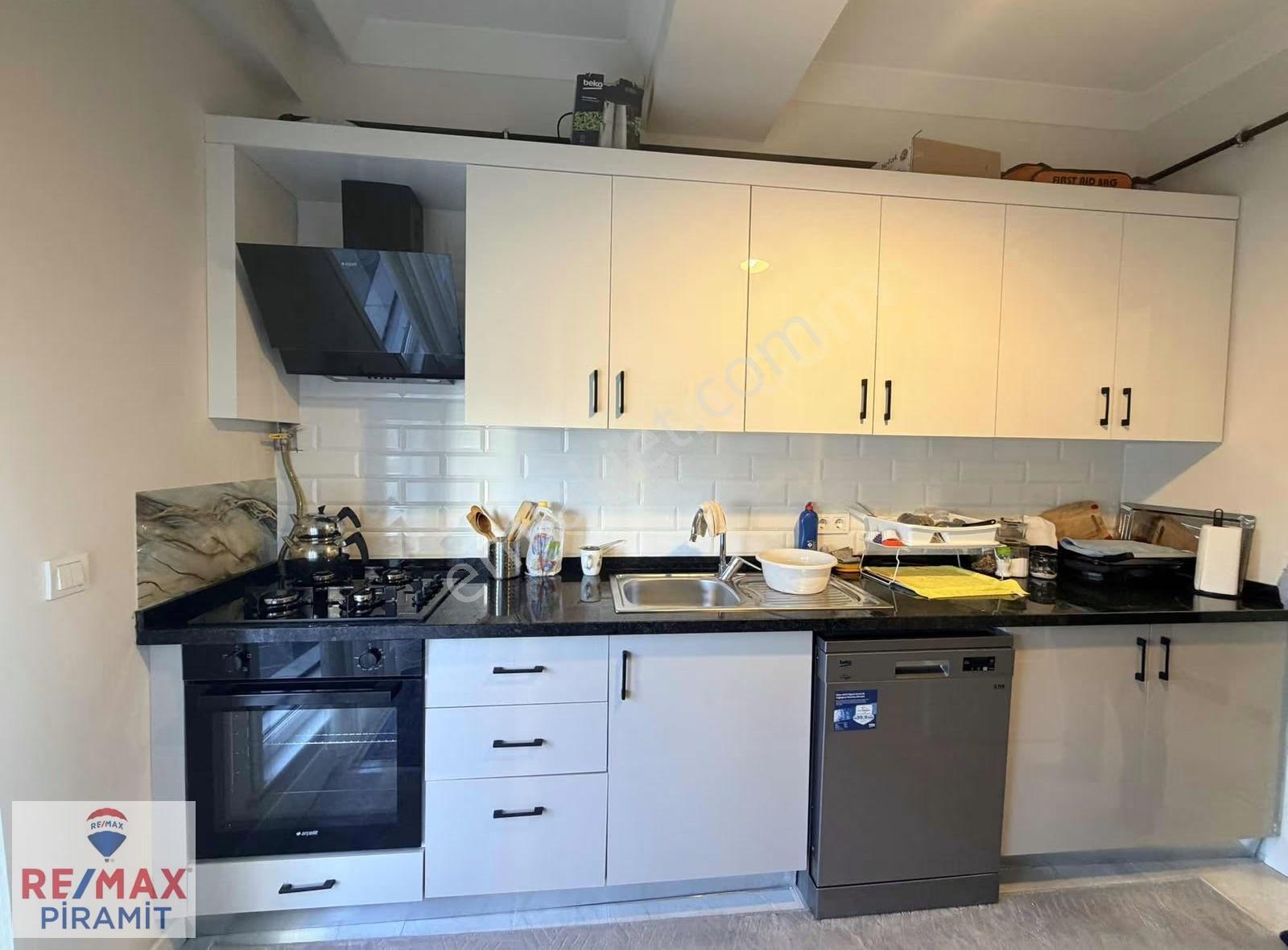 Acıbadem'de Harika Konumda Yeni Binada Kiralık 2+1 - Görsel 4