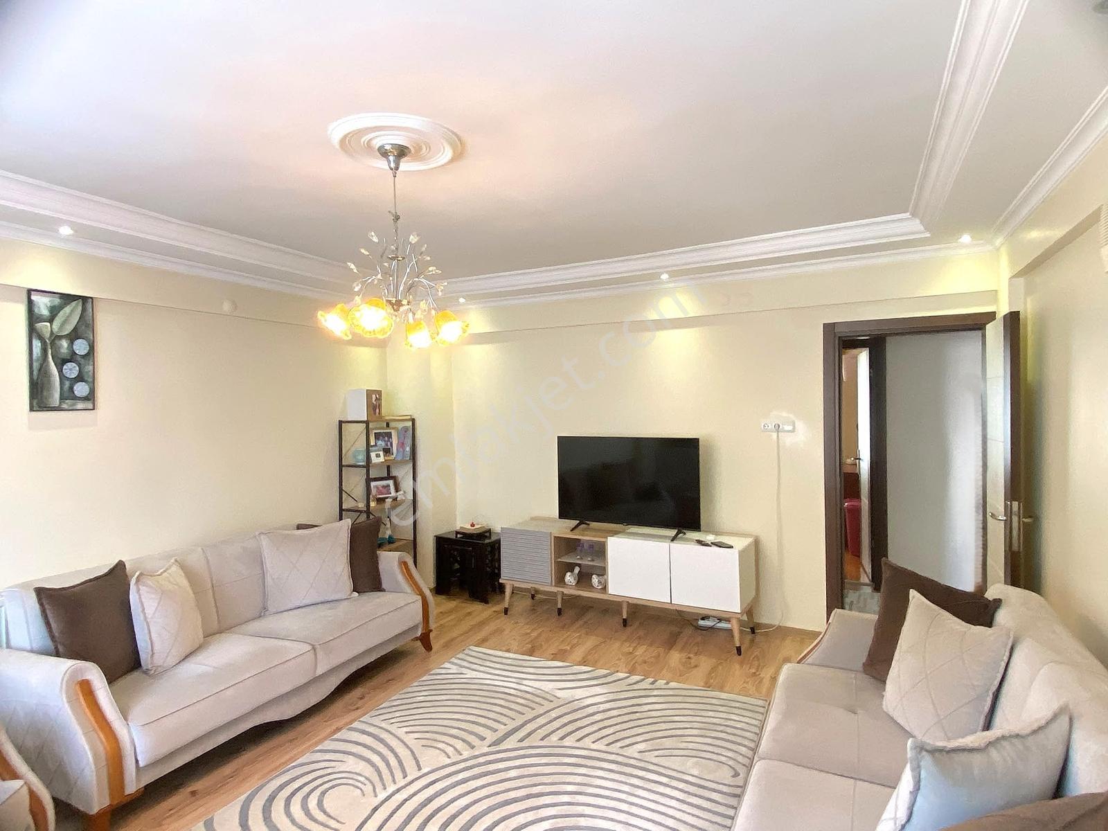 Kuşadası İkiçeşmelik'te Doğalgazlı Masrafsız 2+1 Satılık Daire - Görsel 12