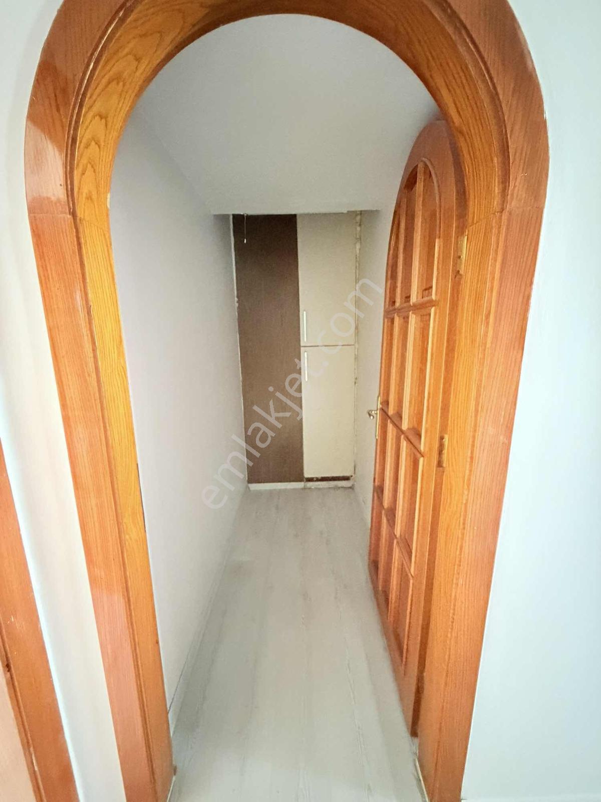 Akpınar Da 2 Katlı 3+1 Kiralık Bahçeli Villa - Görsel 22