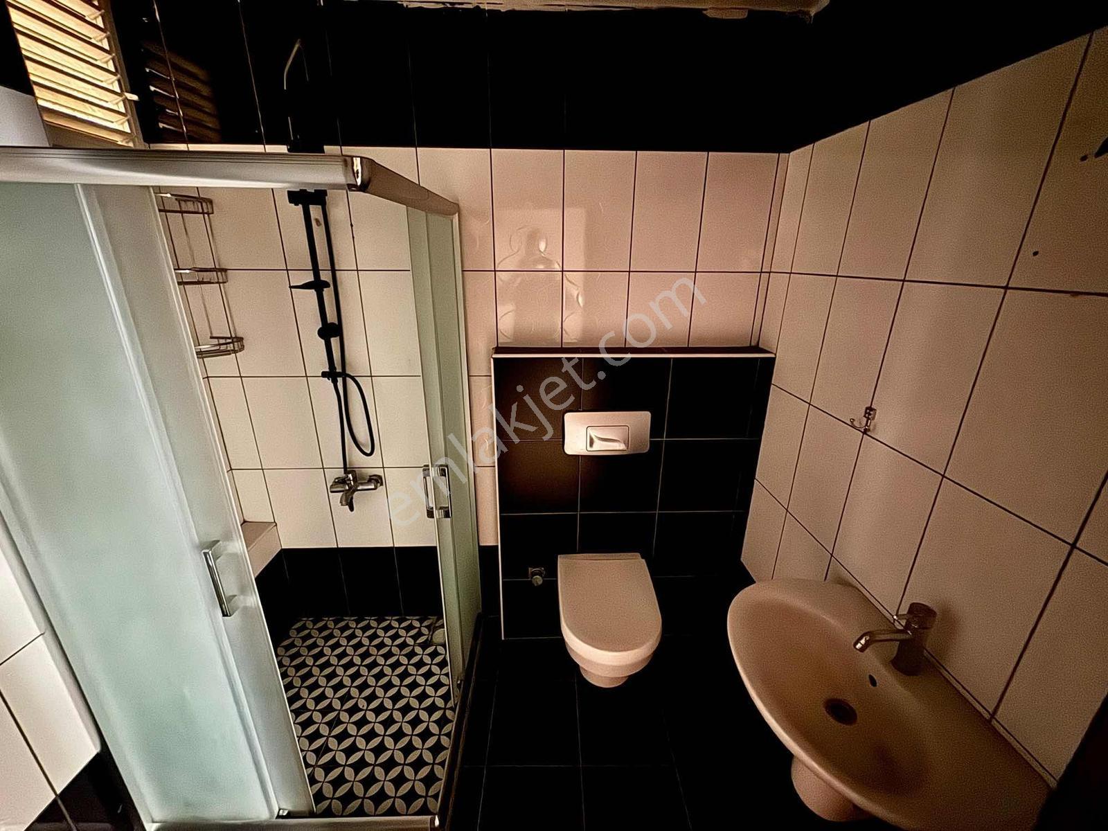 Denize Sıfır, Alata Parkta Kaçırılmayacak Kiralık Daire - Görsel 32