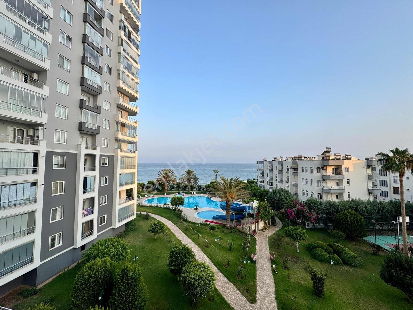 Denize Sıfır, Alata Parkta Kaçırılmayacak Kiralık Daire - Görsel 6