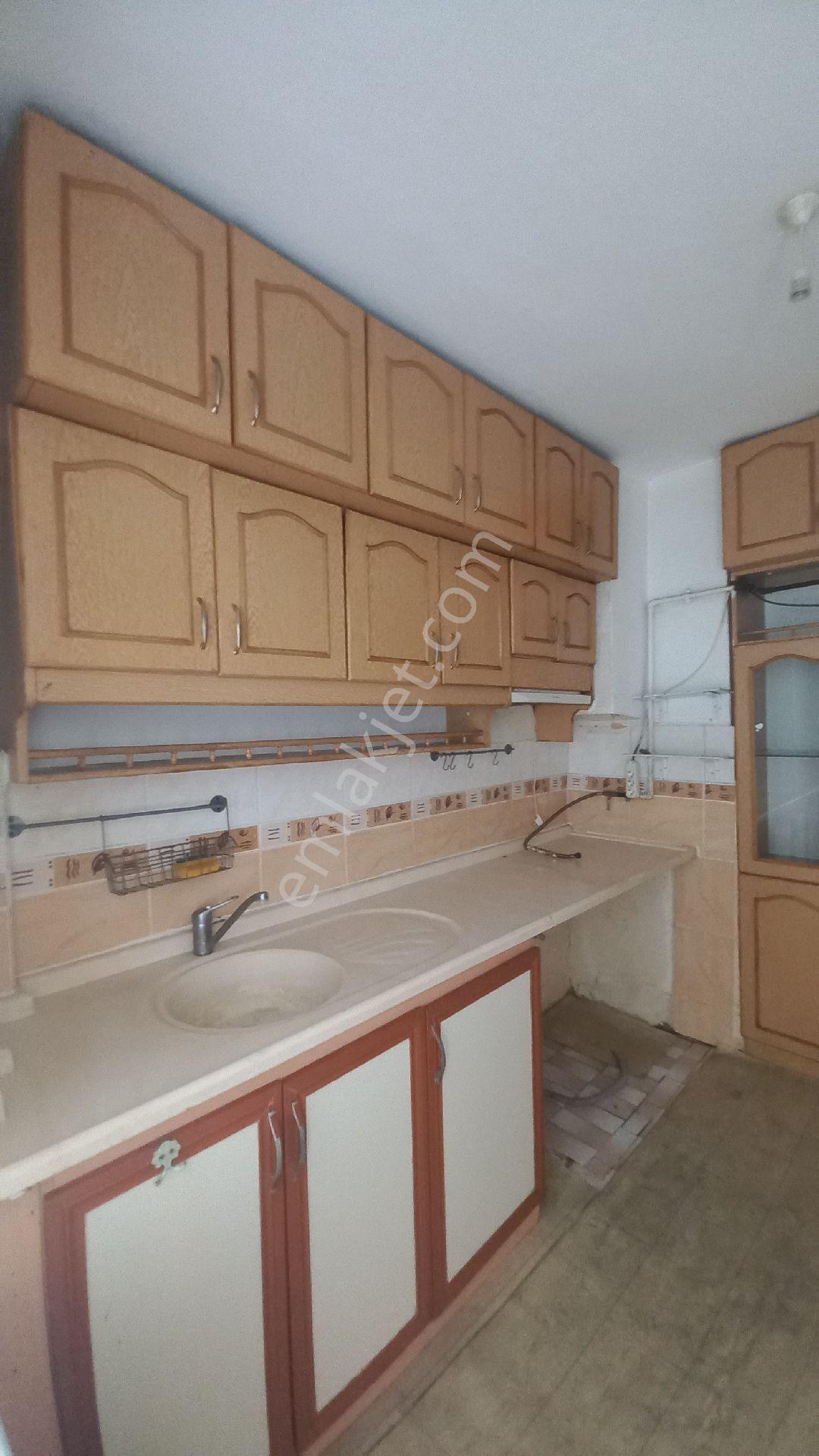 Vatan Emlaktan Fatih Mahallesinde Kiralık Daire - Görsel 17