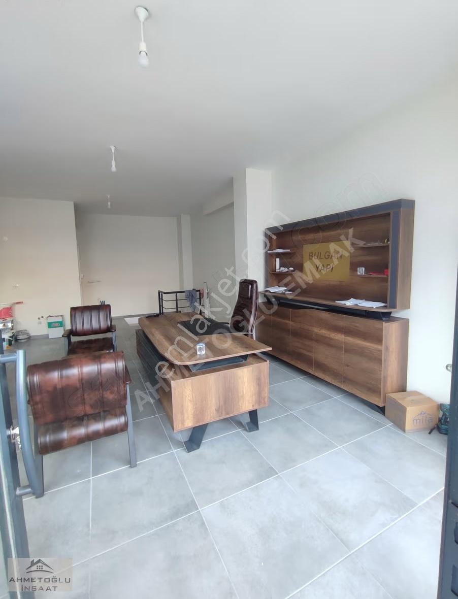 Sultanbeyli Mimarsinanda Kiralık 120m² Depolu & Otoparklı Dükkan - Görsel 11