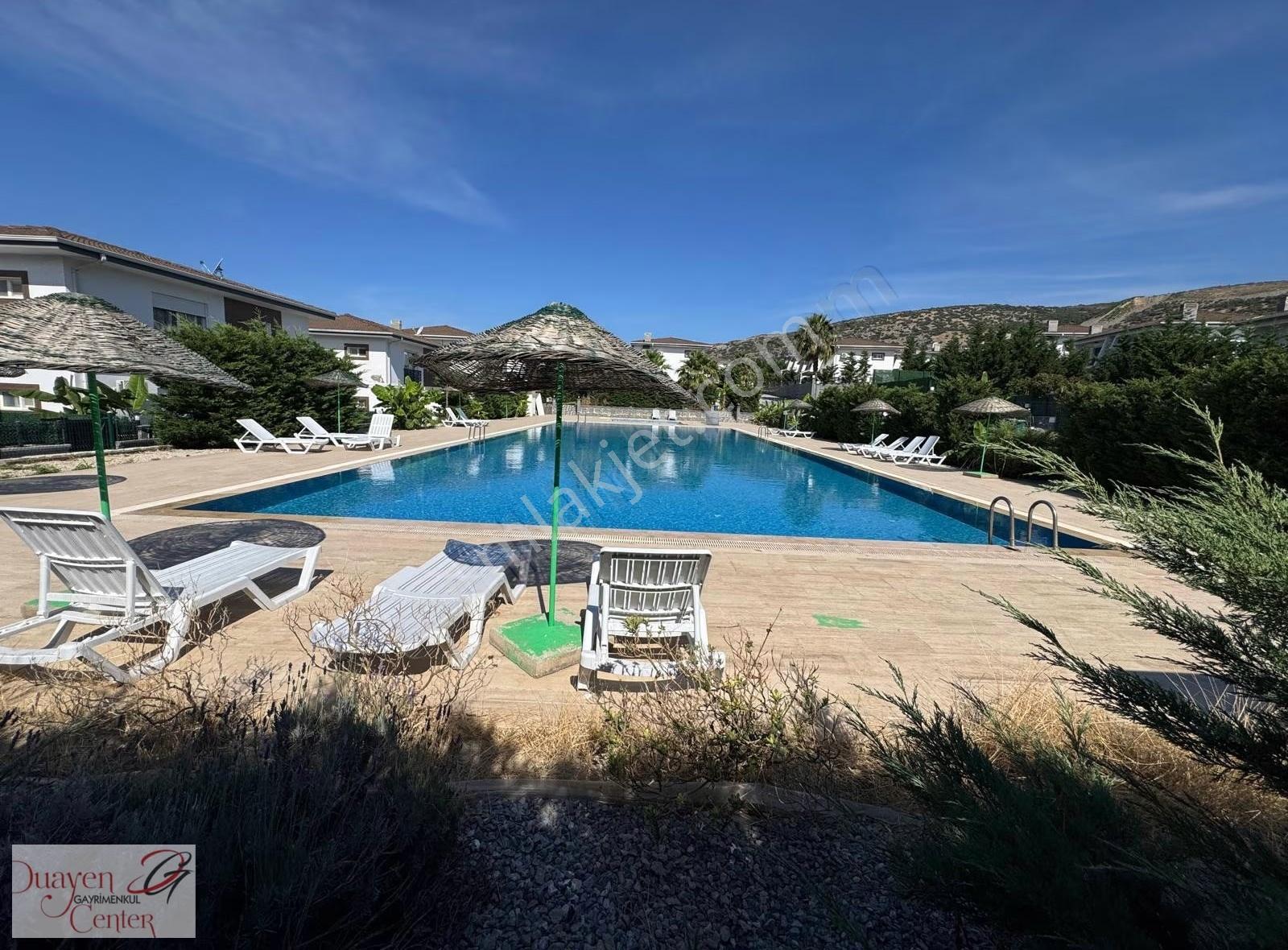 Kuşadası Değirmendere'de Havuzlu Site İçinde 4+1 Müstakil Villa - Görsel 11