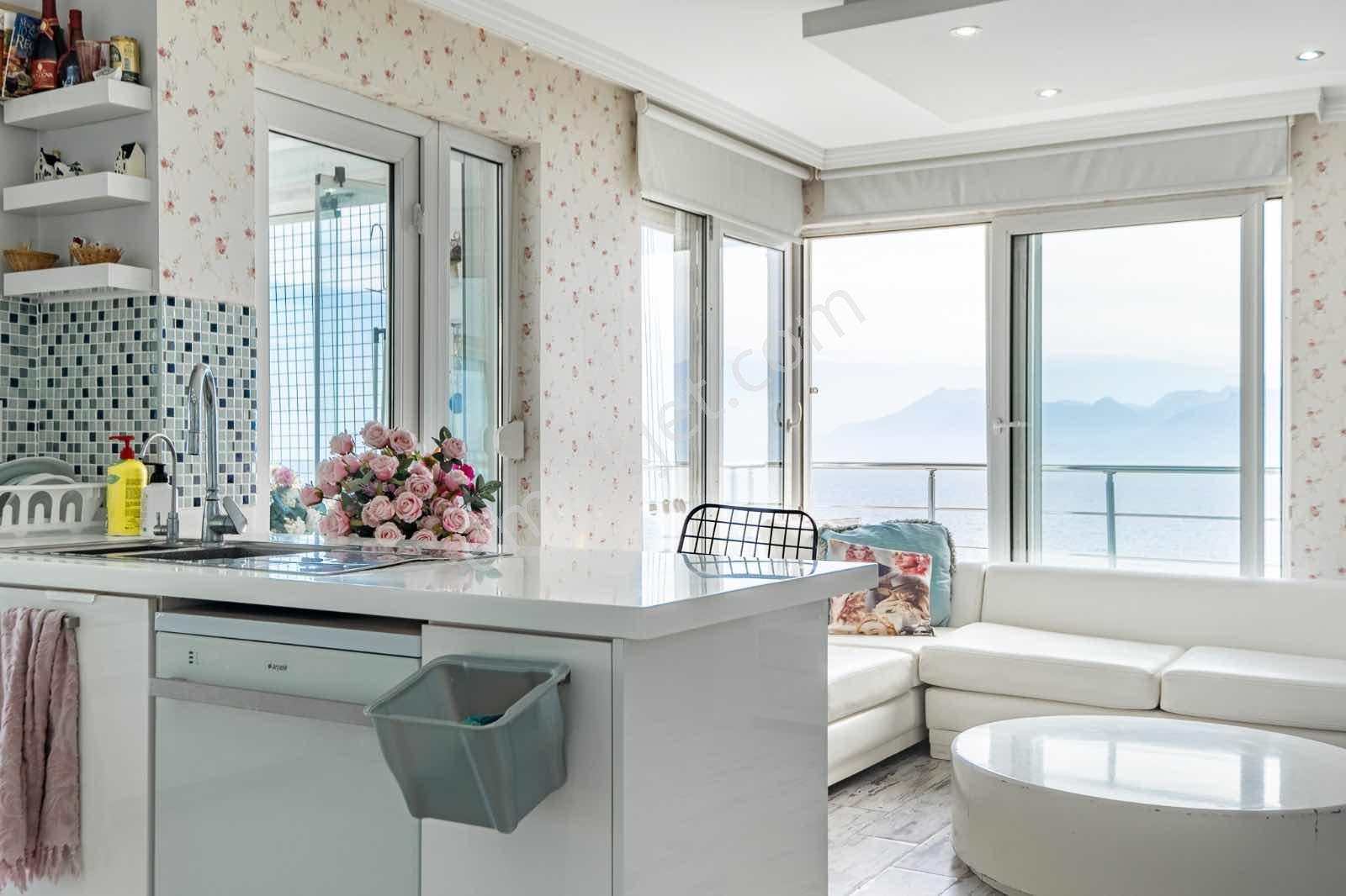 Eski Lara Yolu Hacı Çalıkta Deniz Manzaralı 4+1 Kiralık - Görsel 35