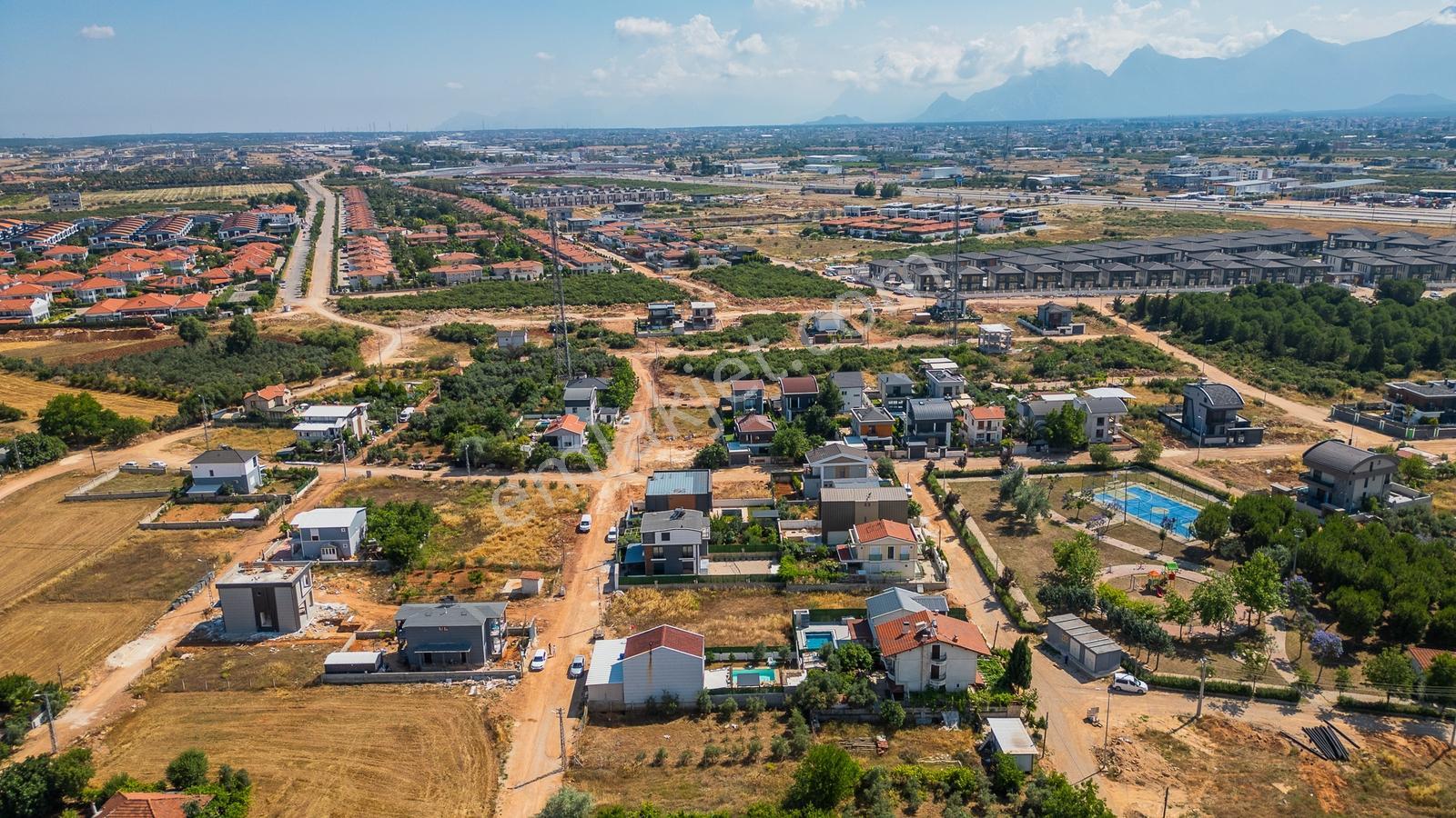 Döşemealtı Villalar Bölgesinde 340 M2 Satılık Arsa - Görsel 17