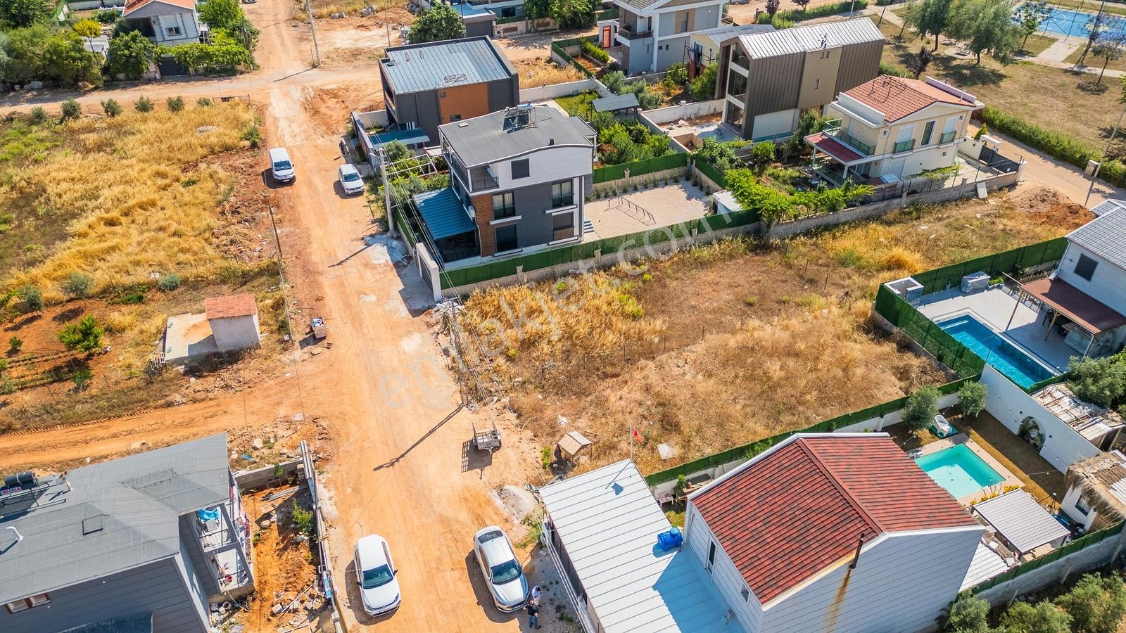 Döşemealtı Villalar Bölgesinde 340 M2 Satılık Arsa - Görsel 19