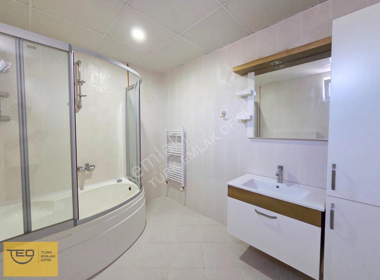 Türk Emlak Ofisinden Site İçerisinde Kiralık Lüx 3+1 Dublex - Görsel 15