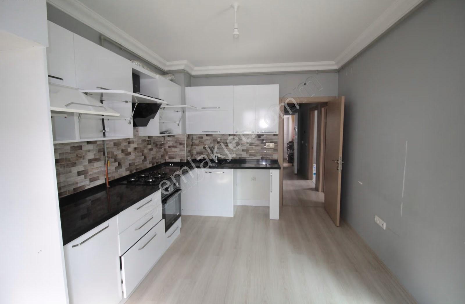 Karabük 5000 Evler Aksoylar Fırını Altında Kiralık 2+0 Ara Kat D