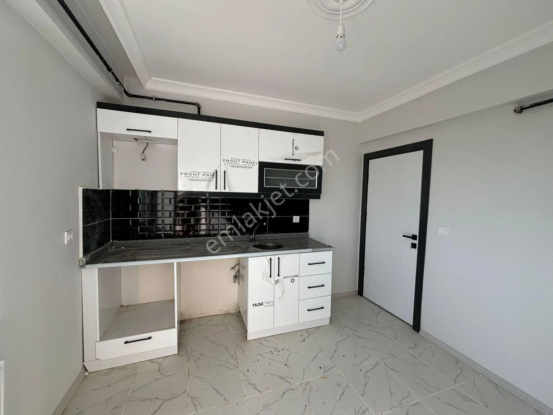 **eryıldız İnşaat'tan**acill Bağlık Mah.iskanlı K.otoparklı Lüks 2+1 Daire - Görsel 10