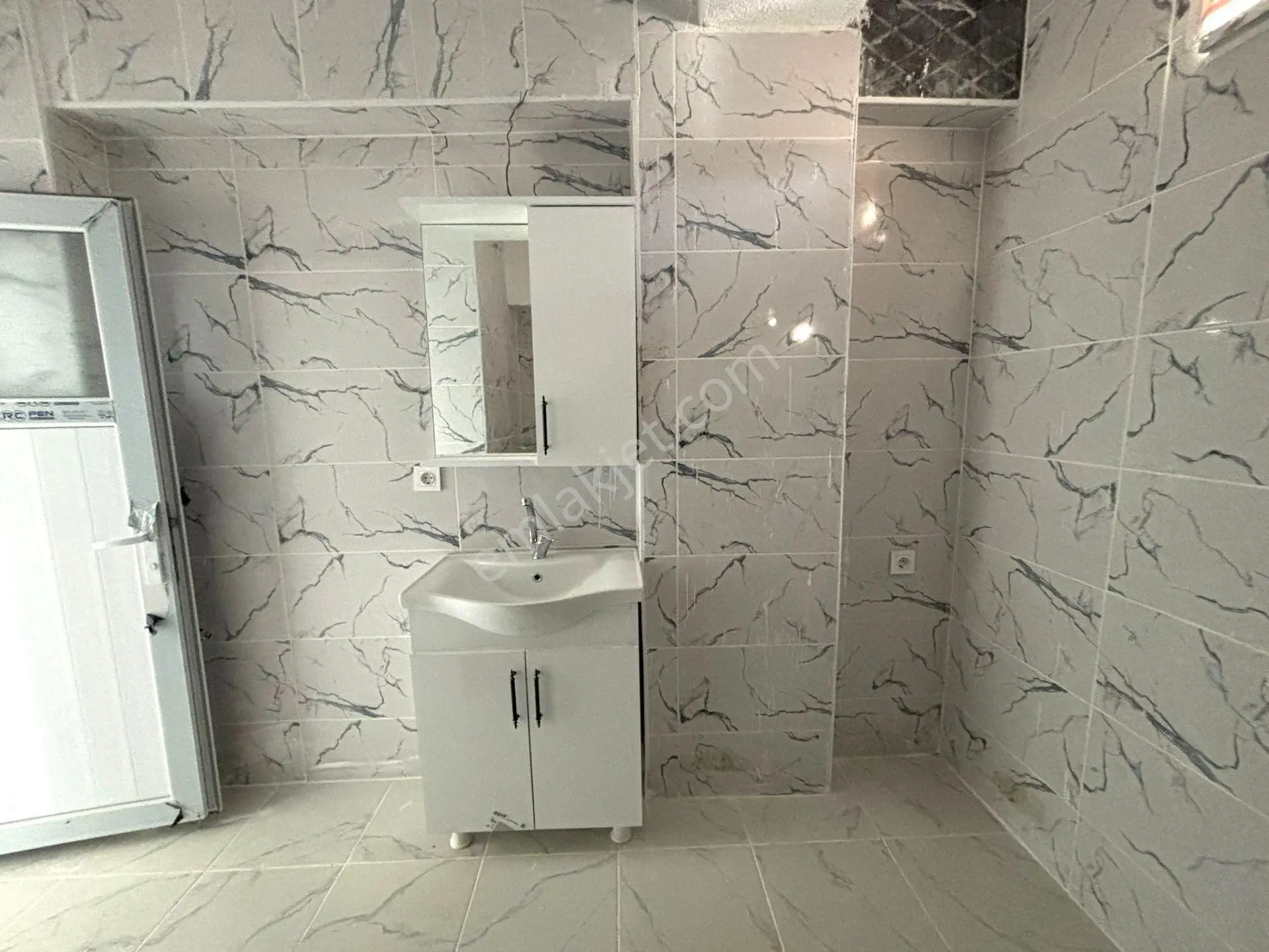 **eryıldız İnşaat'tan**acill Bağlık Mah.iskanlı K.otoparklı Lüks 2+1 Daire - Görsel 28