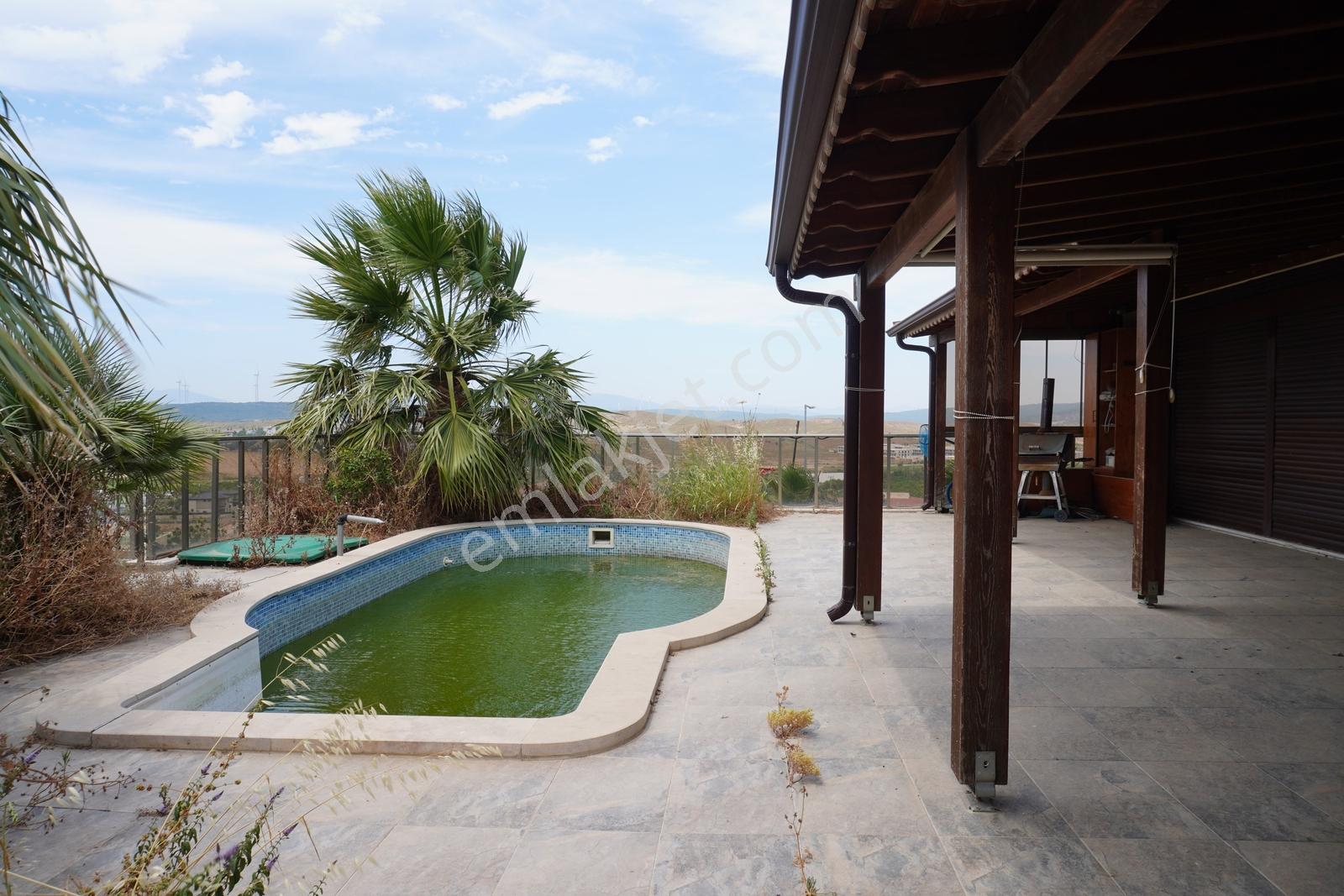 Seferihisar'da 1.548 M² Arsa İçinde Havuzlu Villa Plaja 8 Km!!! - Görsel 28