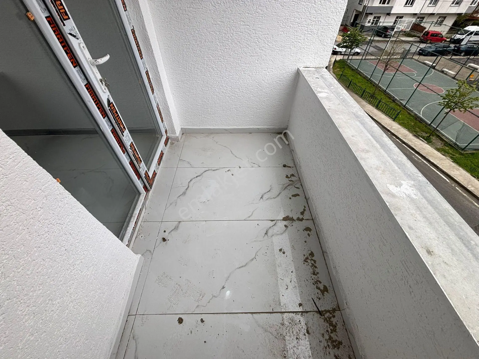 **eryıldız İnşaat'tan**fevzipaşa Merkezi Konumda İskanlı K.otoparklı Sıfır Lüks 2+1 - Görsel 13