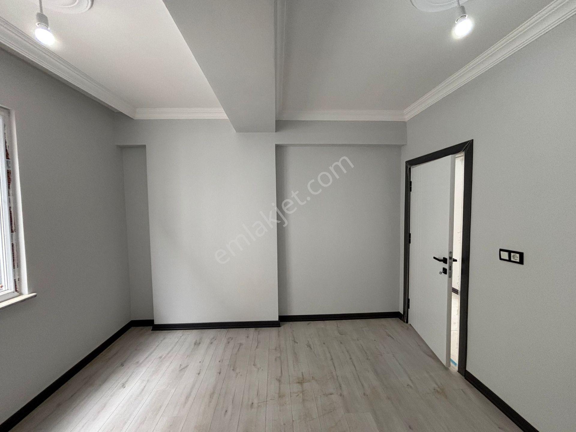 **eryıldız İnşaat'tan**fevzipaşa Merkezi Konumda İskanlı K.otoparklı Sıfır Lüks 2+1 - Görsel 21