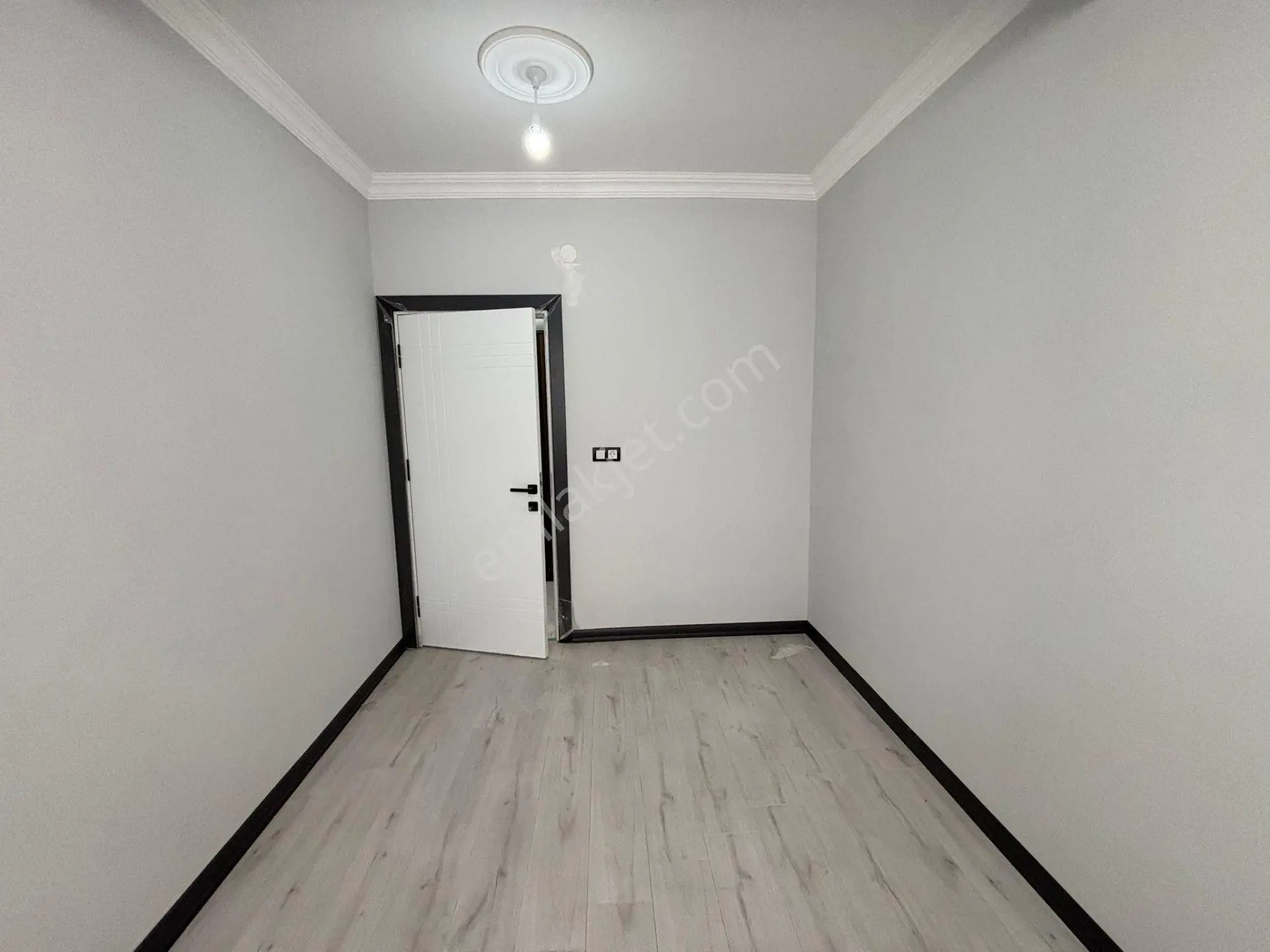 **eryıldız İnşaat'tan**fevzipaşa Merkezi Konumda İskanlı K.otoparklı Sıfır Lüks 2+1 - Görsel 25
