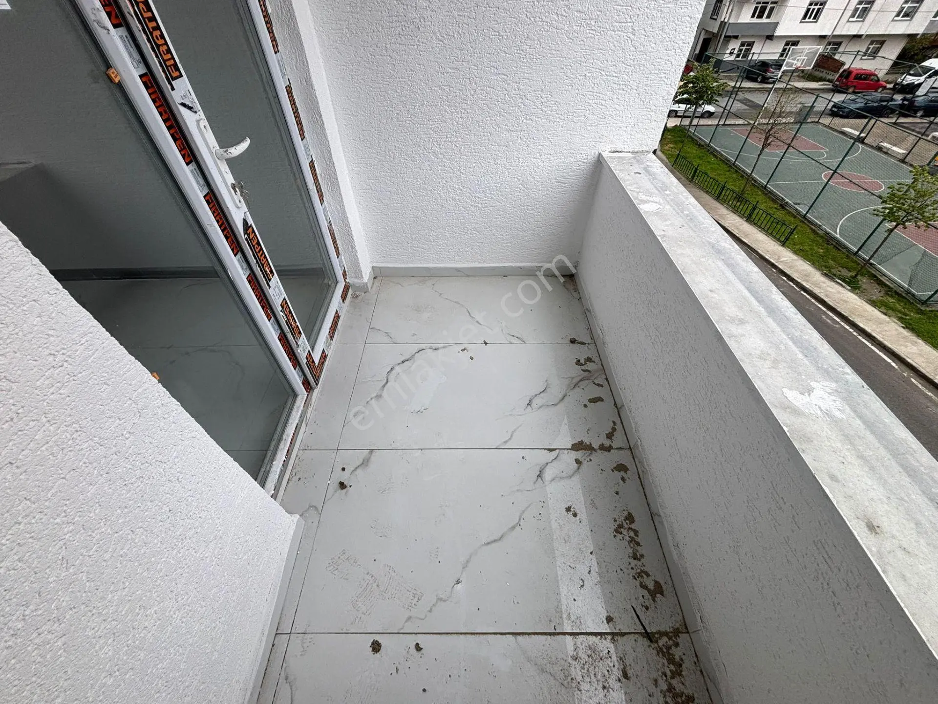 **eryıldız İnşaat'tan**fevzipaşa Merkezi Konumda İskanlı K.otoparklı Sıfır Lüks 2+1 - Görsel 12