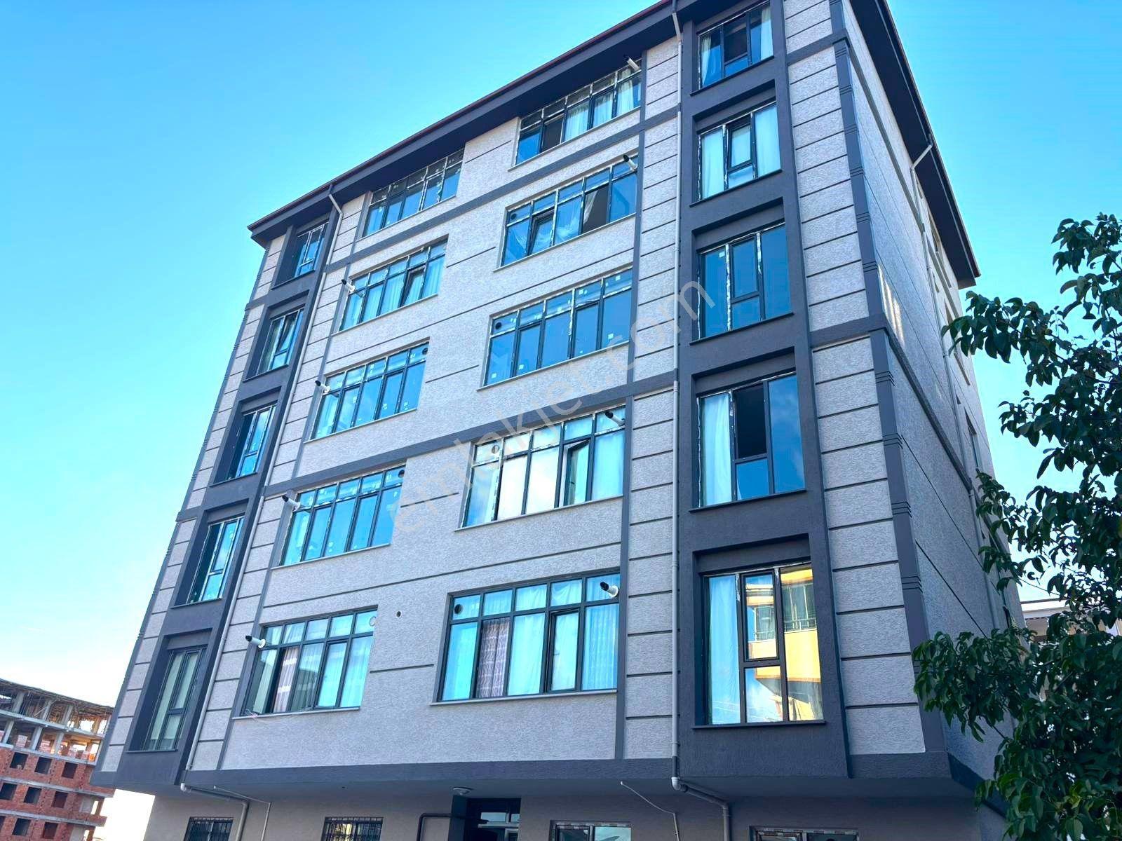 **eryıldız İnşaat'tan Büyük Teraslı İskanlı K.otoparklı Lüks 2+1 - Görsel 33