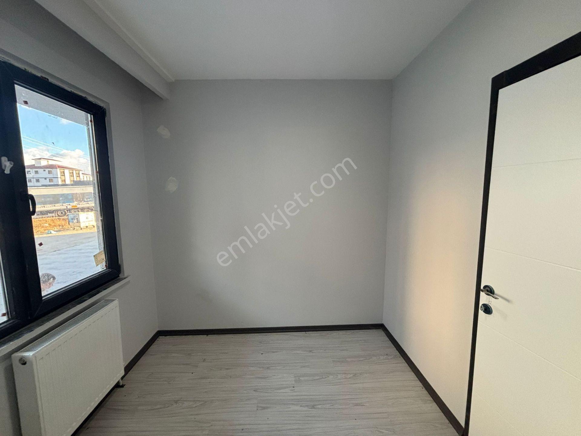 **eryıldız İnşaat'tan Büyük Teraslı İskanlı K.otoparklı Lüks 2+1 - Görsel 23
