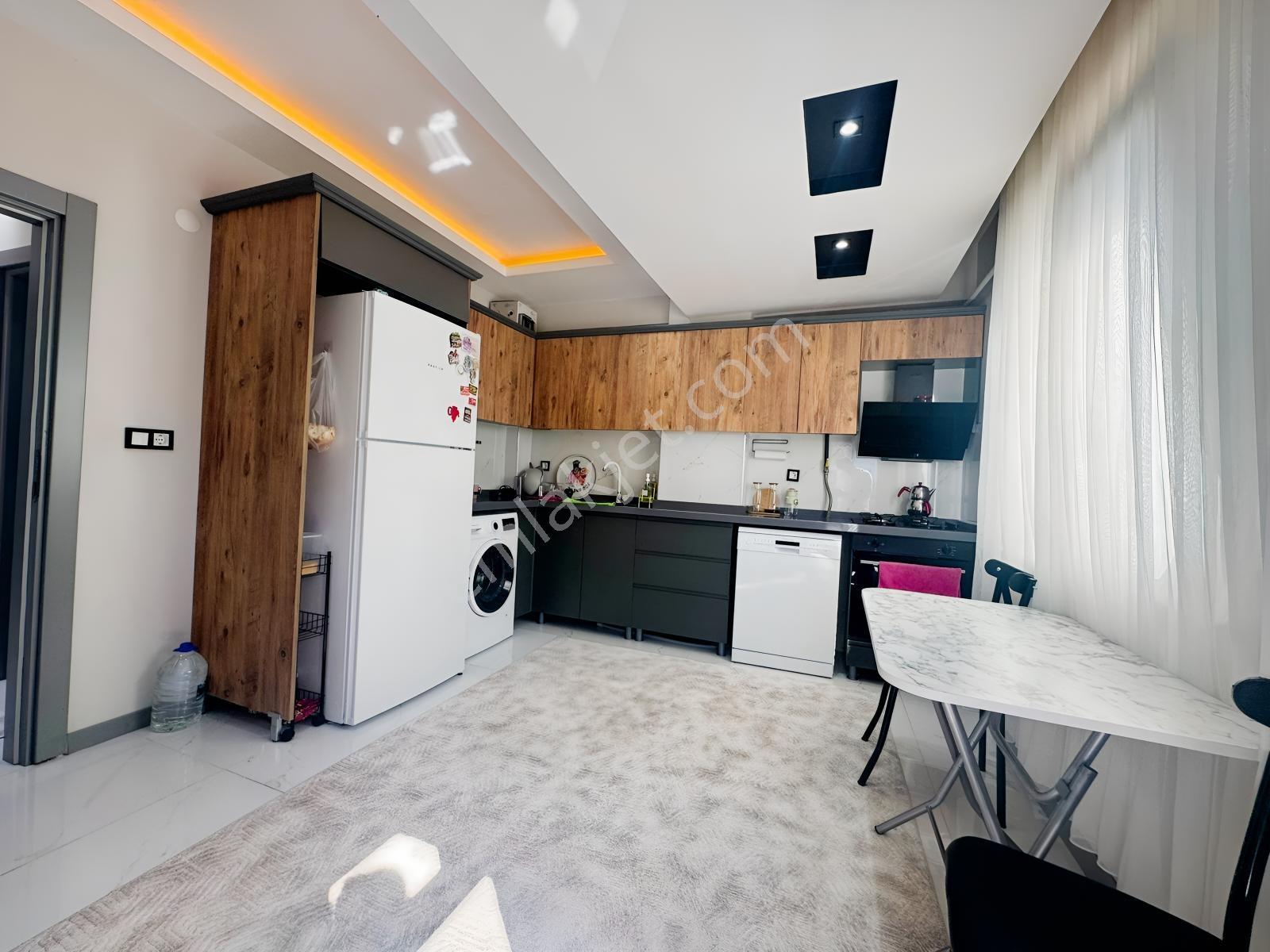 Kapaklı Merkezi Konumda Memur Kiracılı Satılık Daire - Görsel 2