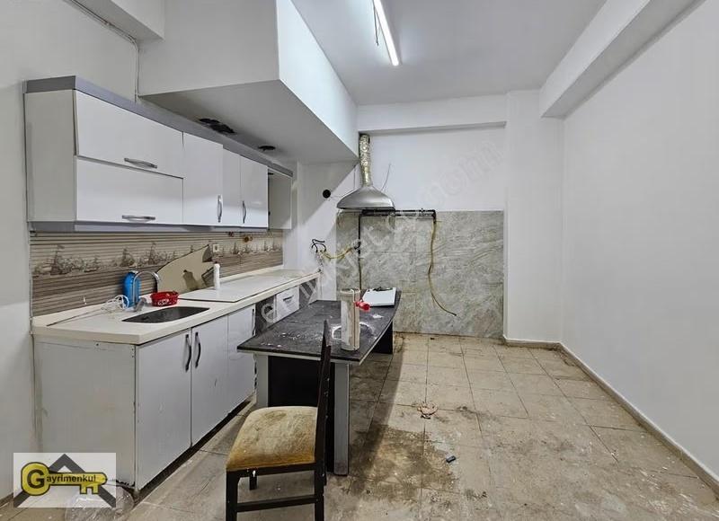 Esenyurt Yeşilkent Mh Çok Amaçlı Kullanıma Uygun 1.350 M2 İşyeri - Görsel 10