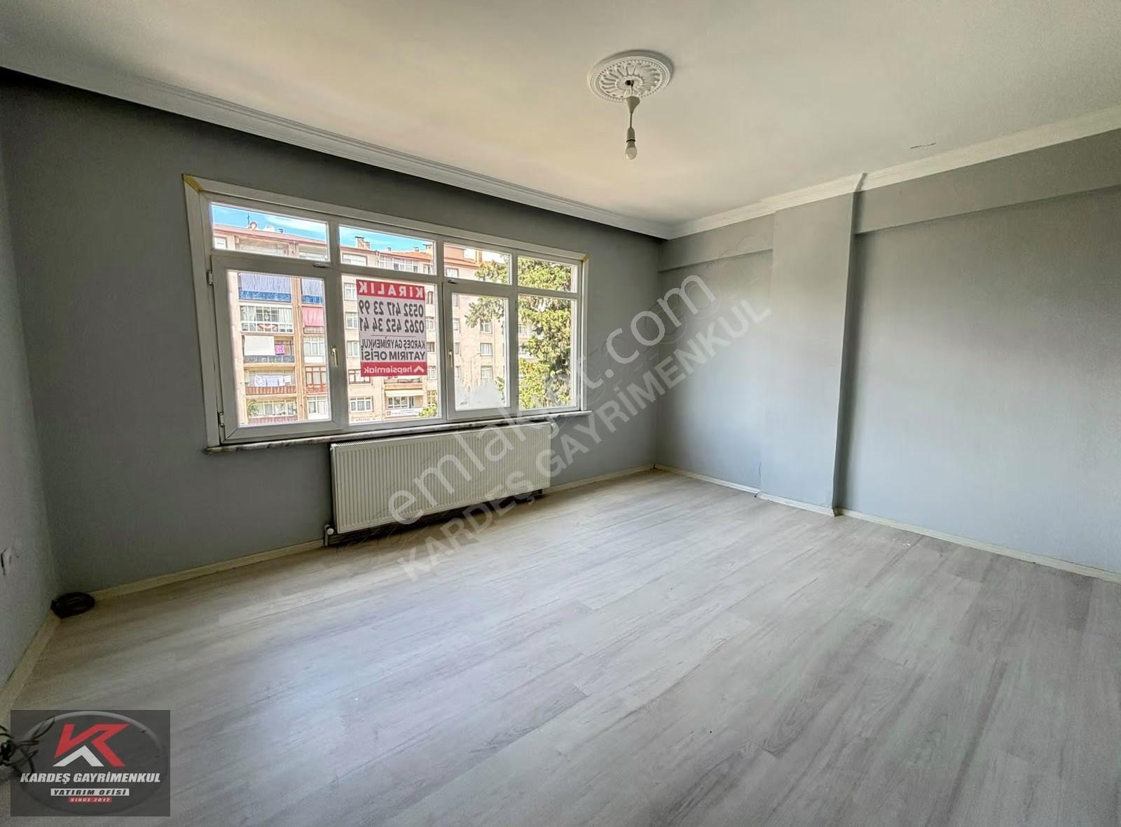 Kardeş'ten Merkezi Konumda | 2+1 Aileye Uygun Kiralık Daire